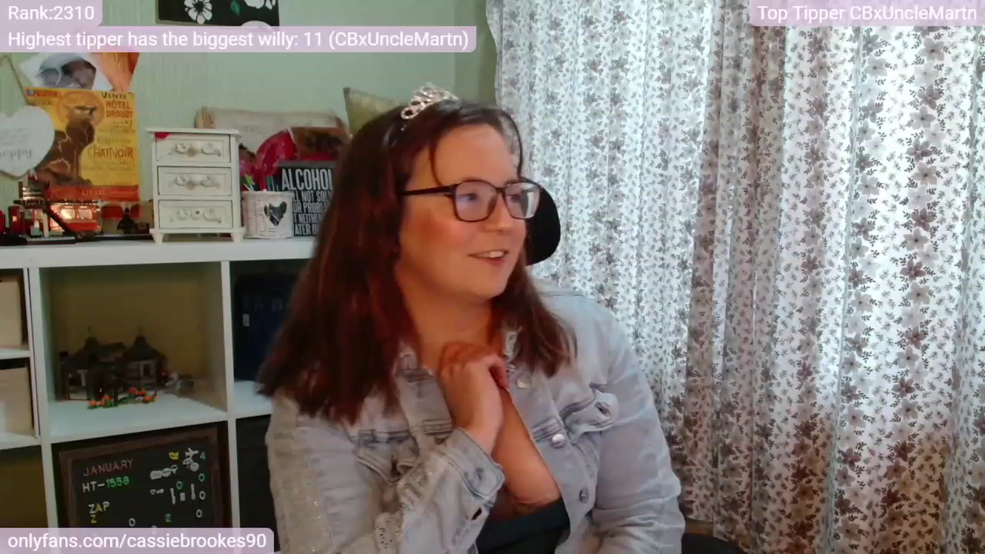 Gallery image thumbnail from CassieBrookes's myfreecams stream on, 01/10/2023, 14:44 image 13 of 20
