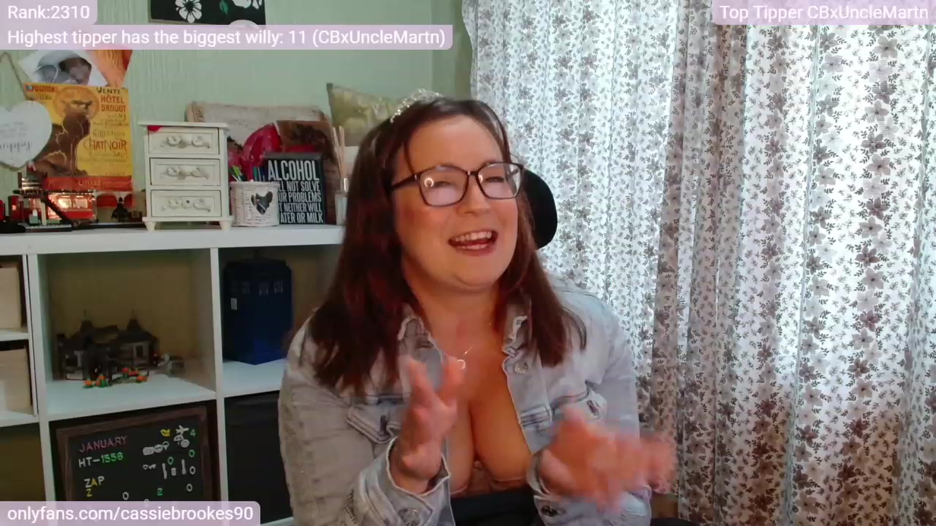 Gallery image thumbnail from CassieBrookes's myfreecams stream on, 01/10/2023, 14:44 image 14 of 20