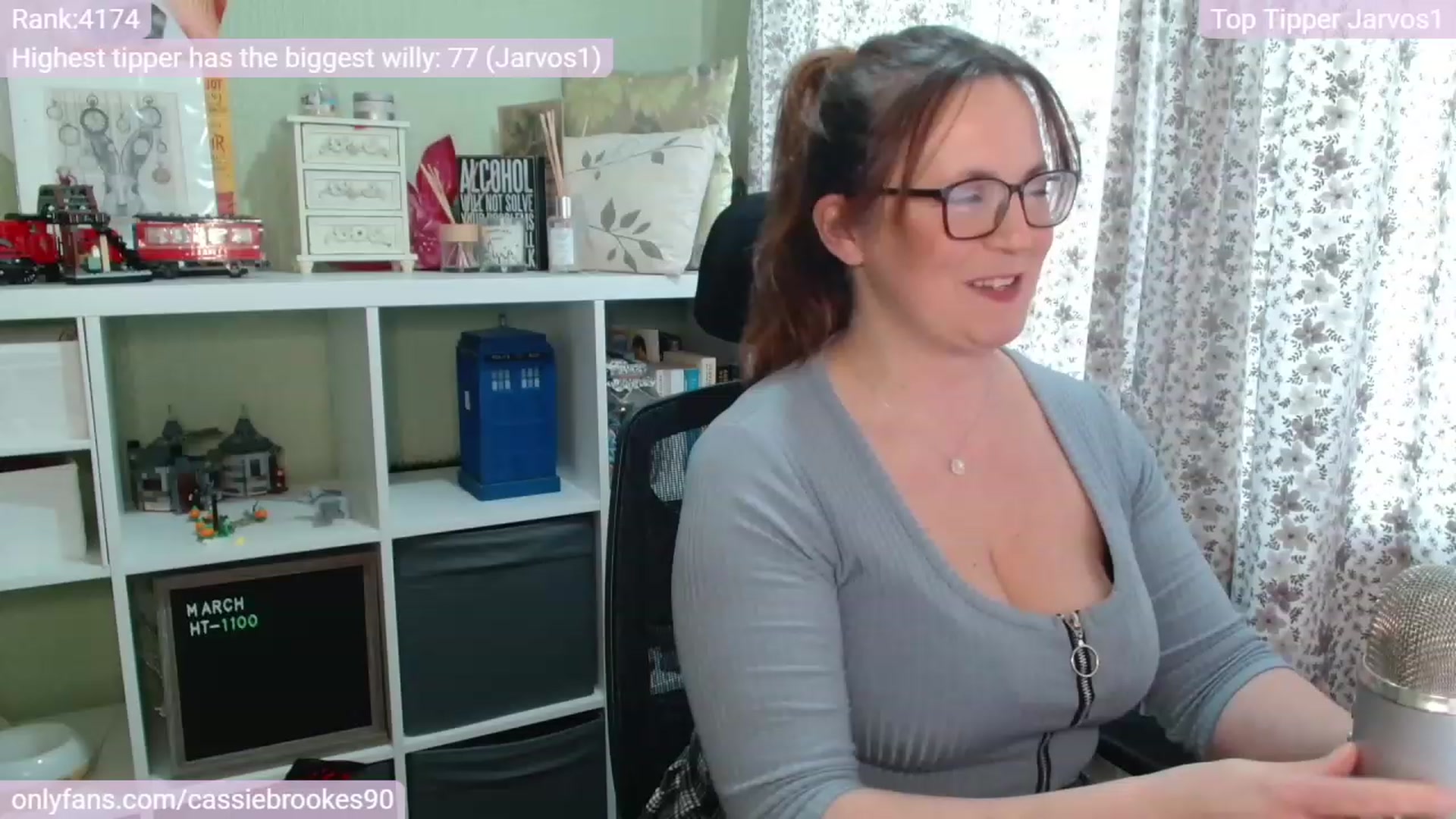 Gallery image thumbnail from CassieBrookes's myfreecams stream on, 03/06/2023, 17:26 image 17 of 20