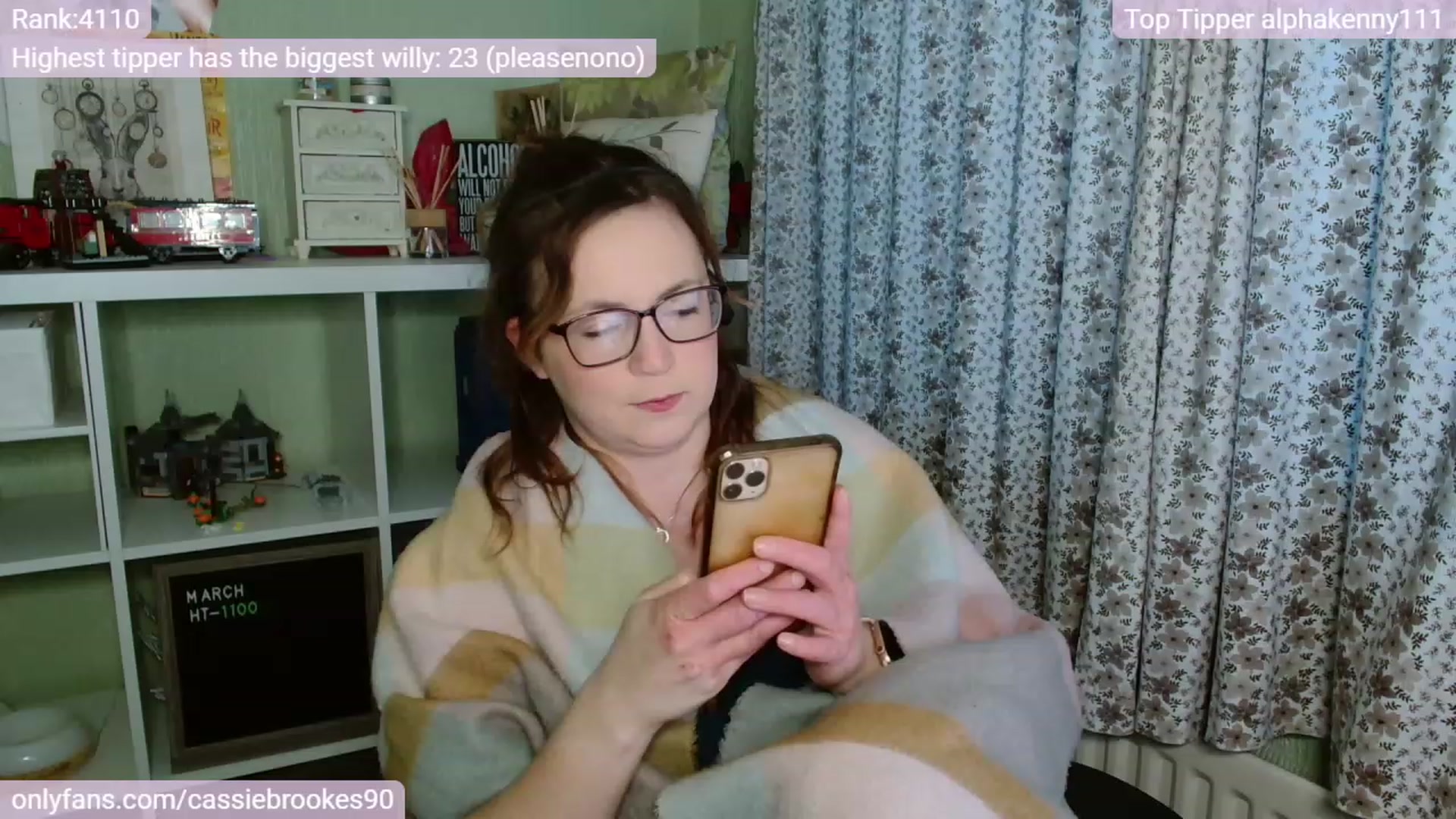 Gallery image thumbnail from CassieBrookes's myfreecams stream on, 03/09/2023, 18:48 image 16 of 20