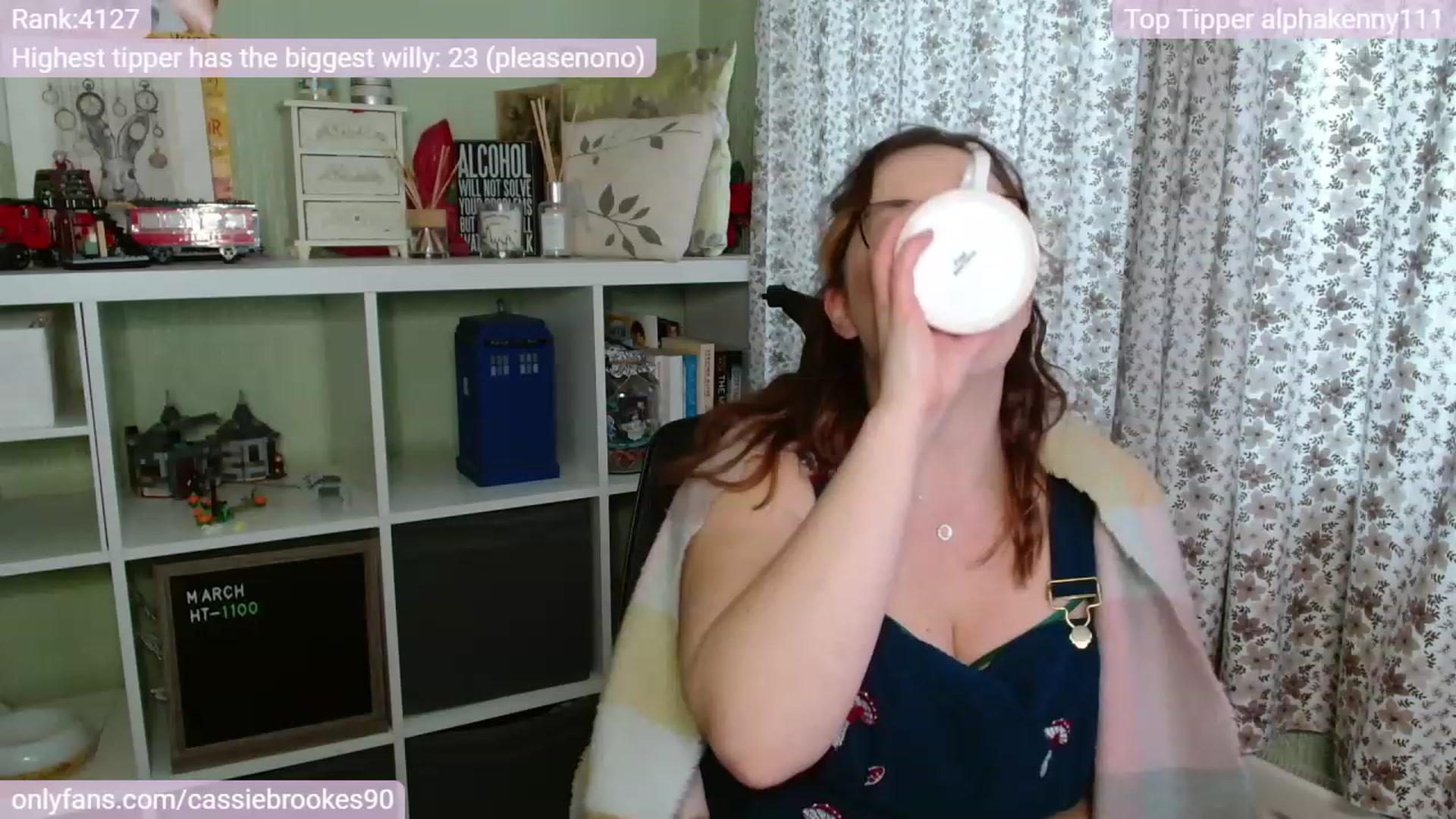 Gallery image thumbnail from CassieBrookes's myfreecams stream on, 03/09/2023, 18:48 image 13 of 20