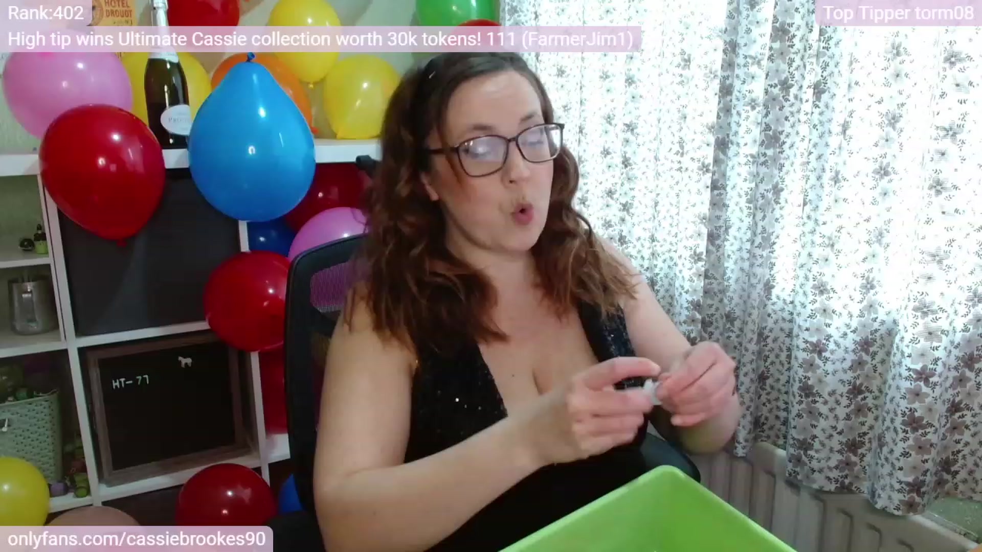 Gallery image thumbnail from CassieBrookes's myfreecams stream on, 04/01/2023, 18:01 image 3 of 20