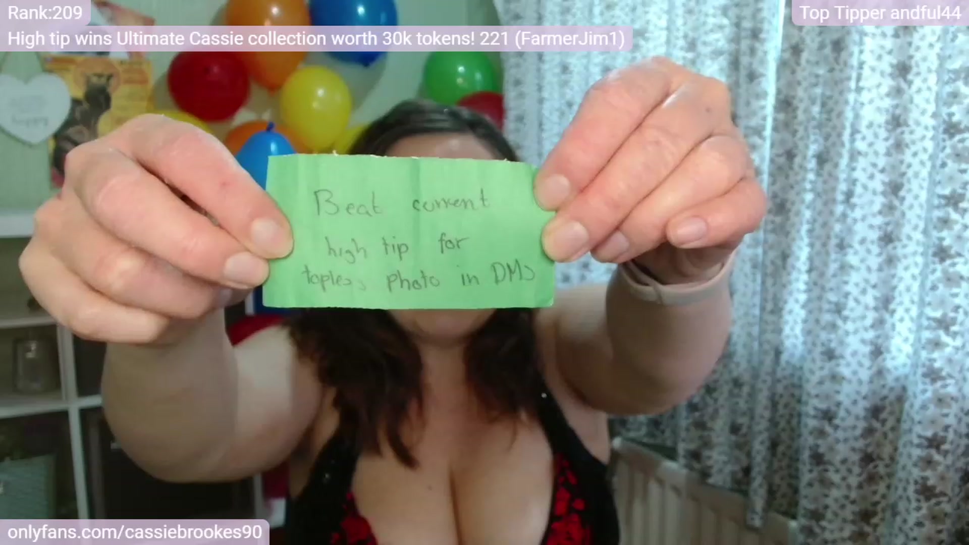 Gallery image thumbnail from CassieBrookes's myfreecams stream on, 04/01/2023, 18:01 image 16 of 20