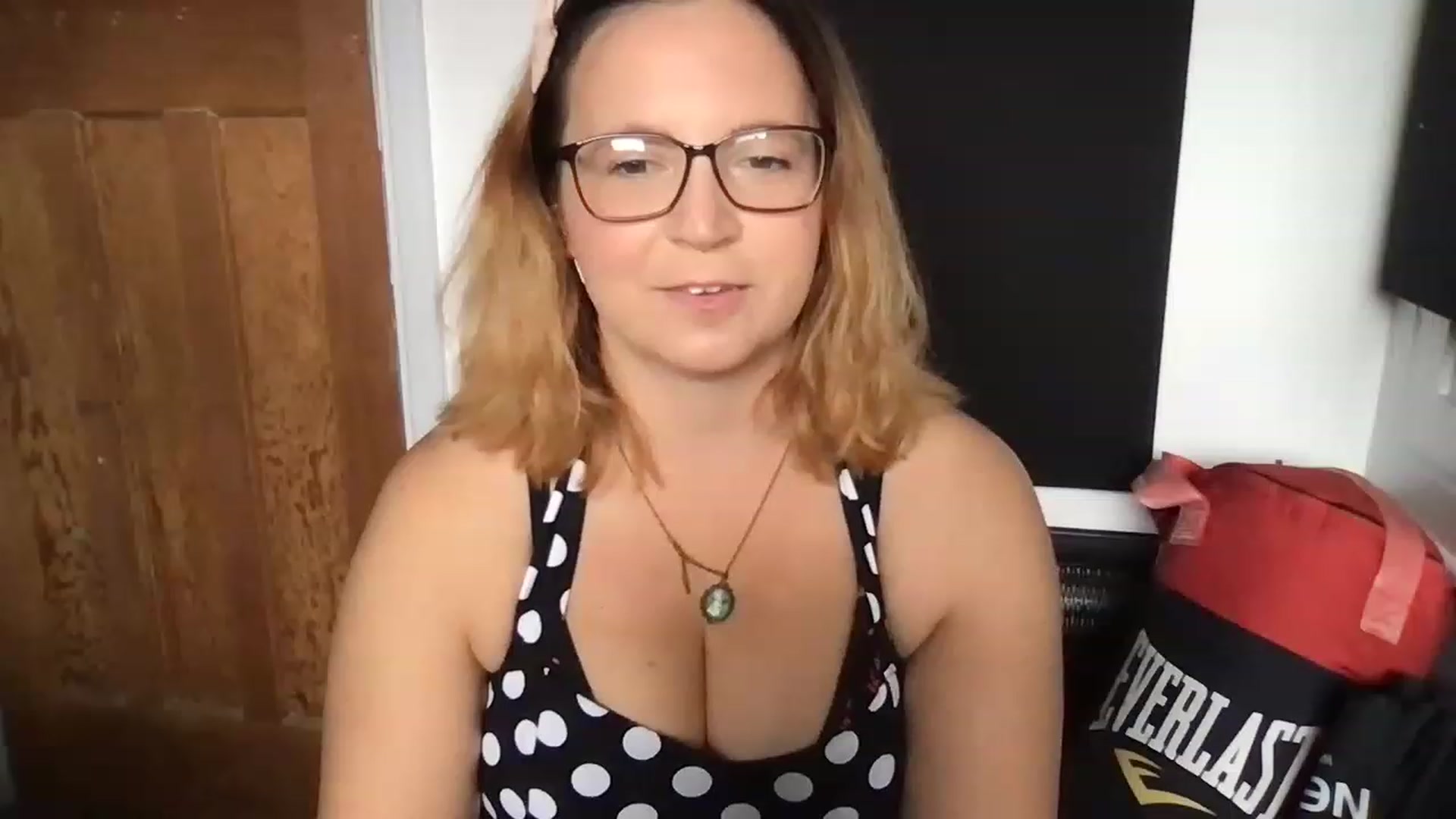 Gallery image thumbnail from CassieBrookes's myfreecams stream on, 07/26/2023, 15:16 image 1 of 20