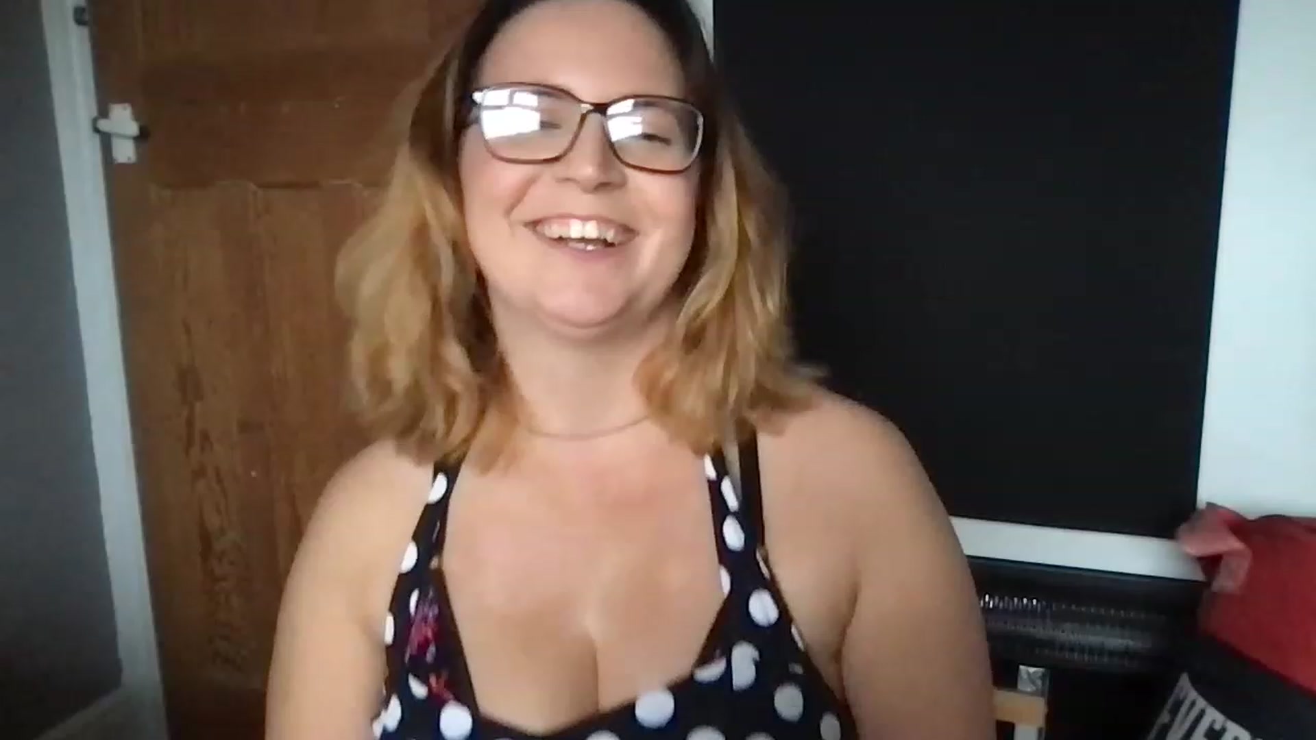 Gallery image thumbnail from CassieBrookes's myfreecams stream on, 07/26/2023, 17:29 image 4 of 20