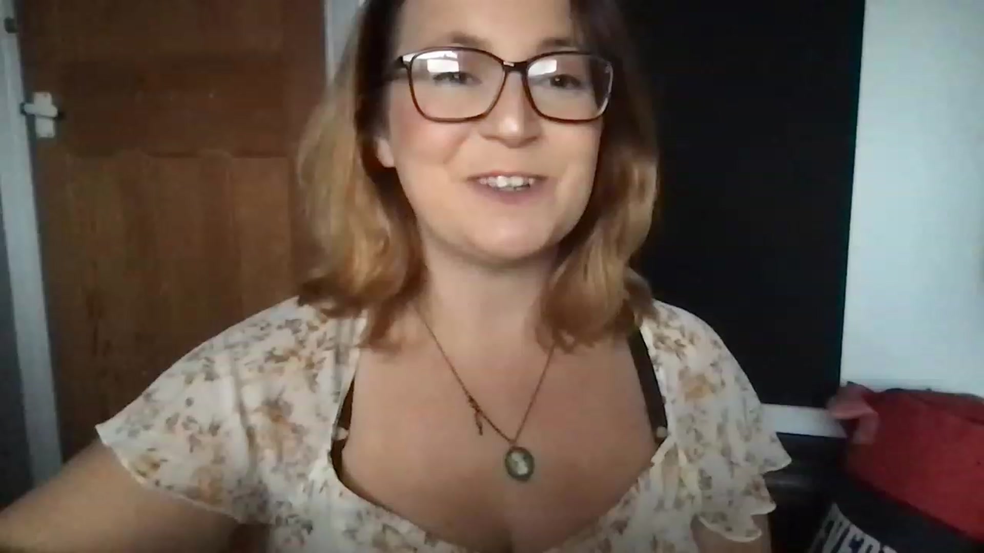 Gallery image thumbnail from CassieBrookes's myfreecams stream on, 07/30/2023, 18:39 image 19 of 20