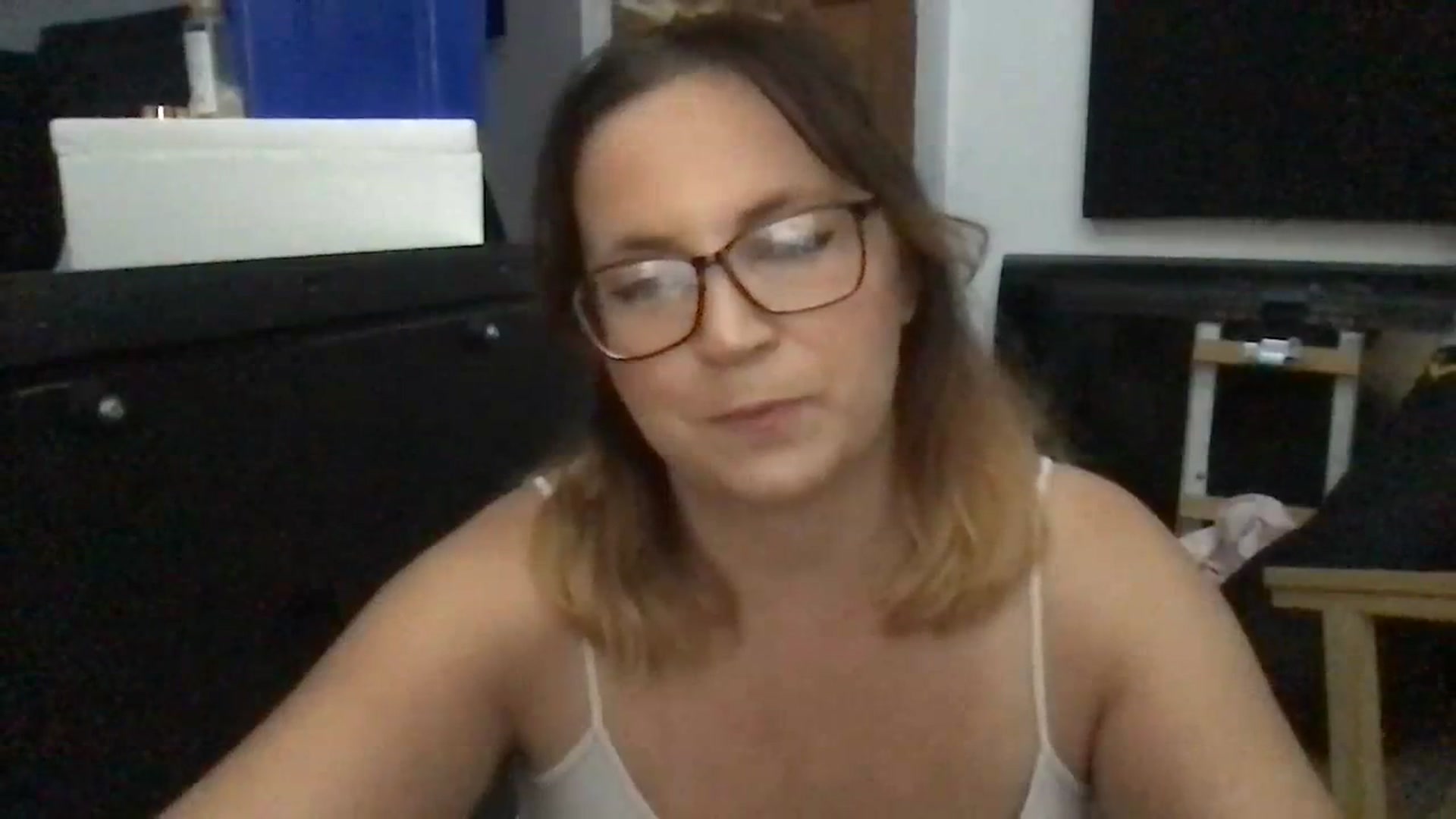Gallery image thumbnail from CassieBrookes's myfreecams stream on, 09/09/2023, 21:18 image 2 of 20