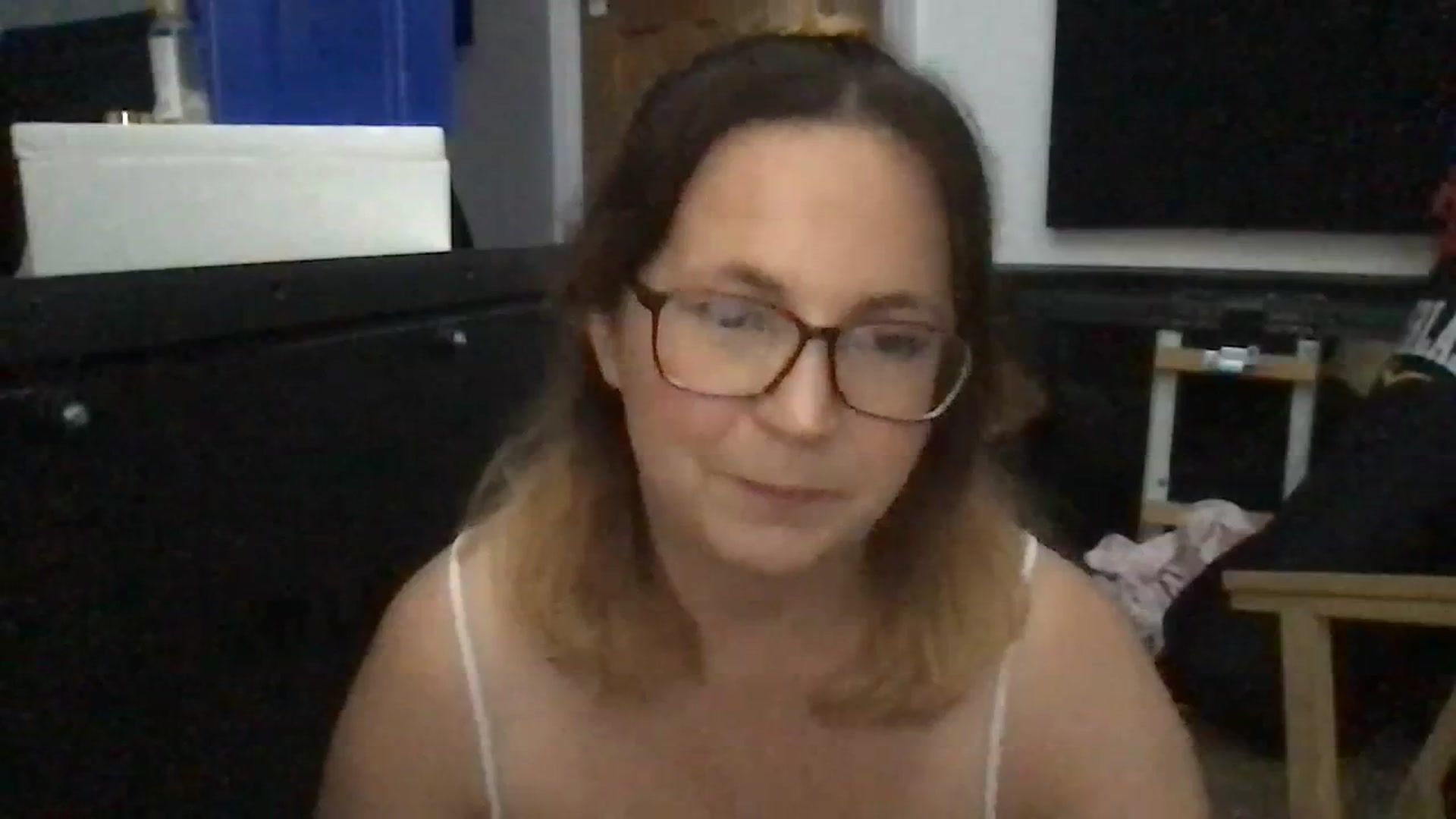 Gallery image thumbnail from CassieBrookes's myfreecams stream on, 09/09/2023, 21:18 image 12 of 20