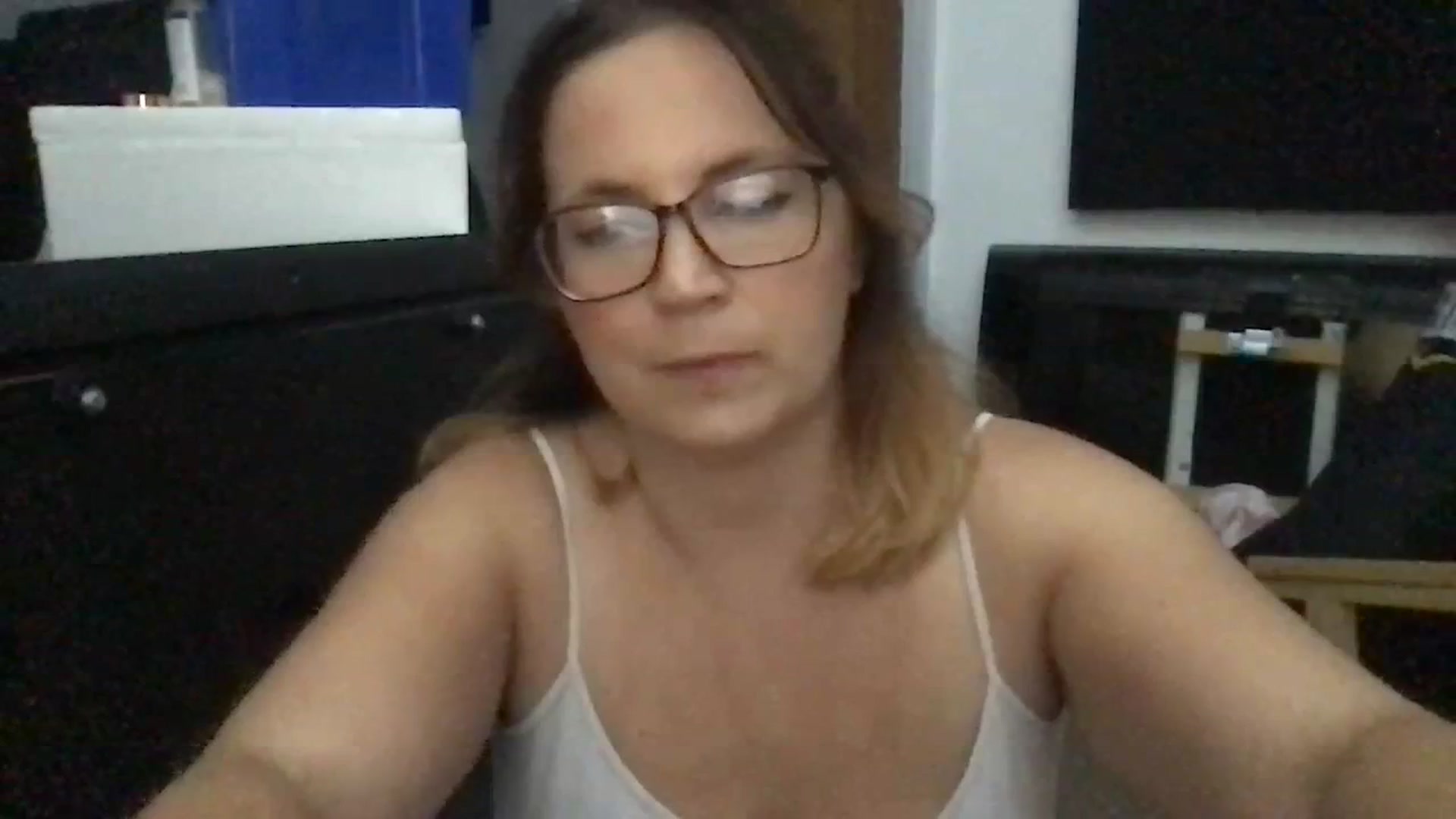 Gallery image thumbnail from CassieBrookes's myfreecams stream on, 09/09/2023, 21:18 image 6 of 20