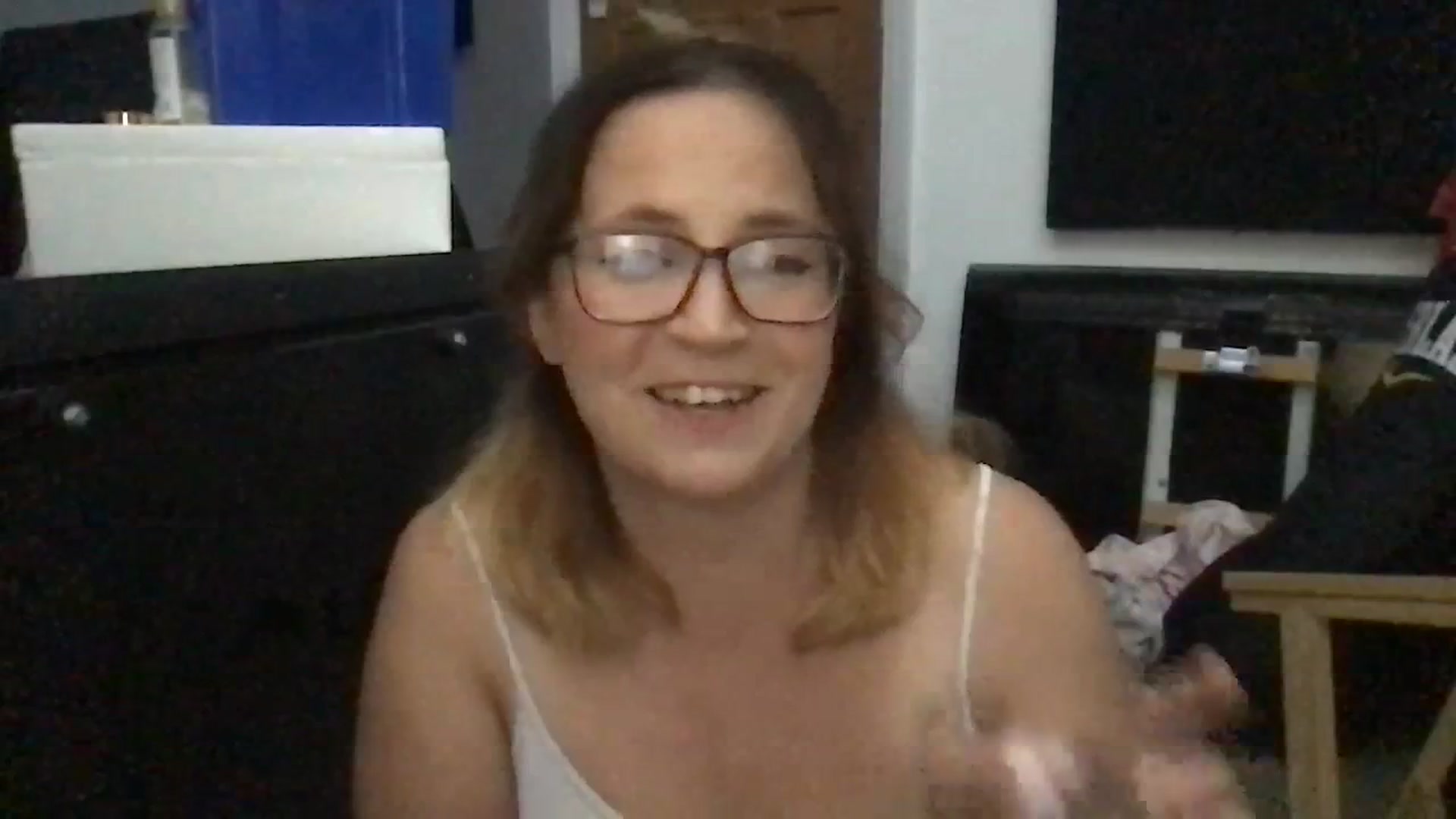 Gallery image thumbnail from CassieBrookes's myfreecams stream on, 09/09/2023, 21:18 image 13 of 20