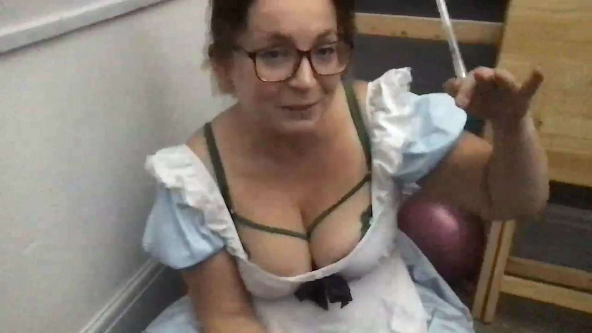 Gallery image thumbnail from CassieBrookes's myfreecams stream on, 09/16/2023, 18:36 image 17 of 20