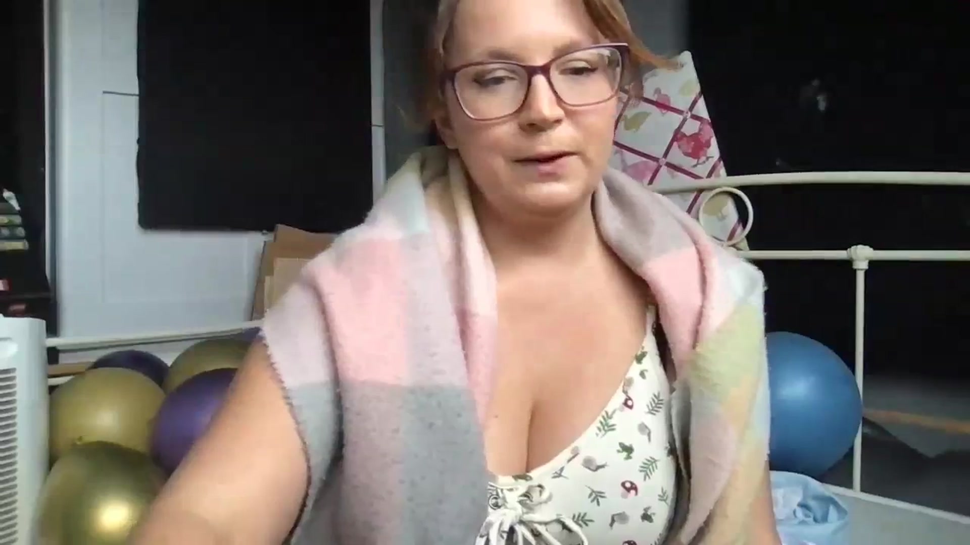 Gallery image thumbnail from CassieBrookes's myfreecams stream on, 10/05/2023, 14:14 image 9 of 20
