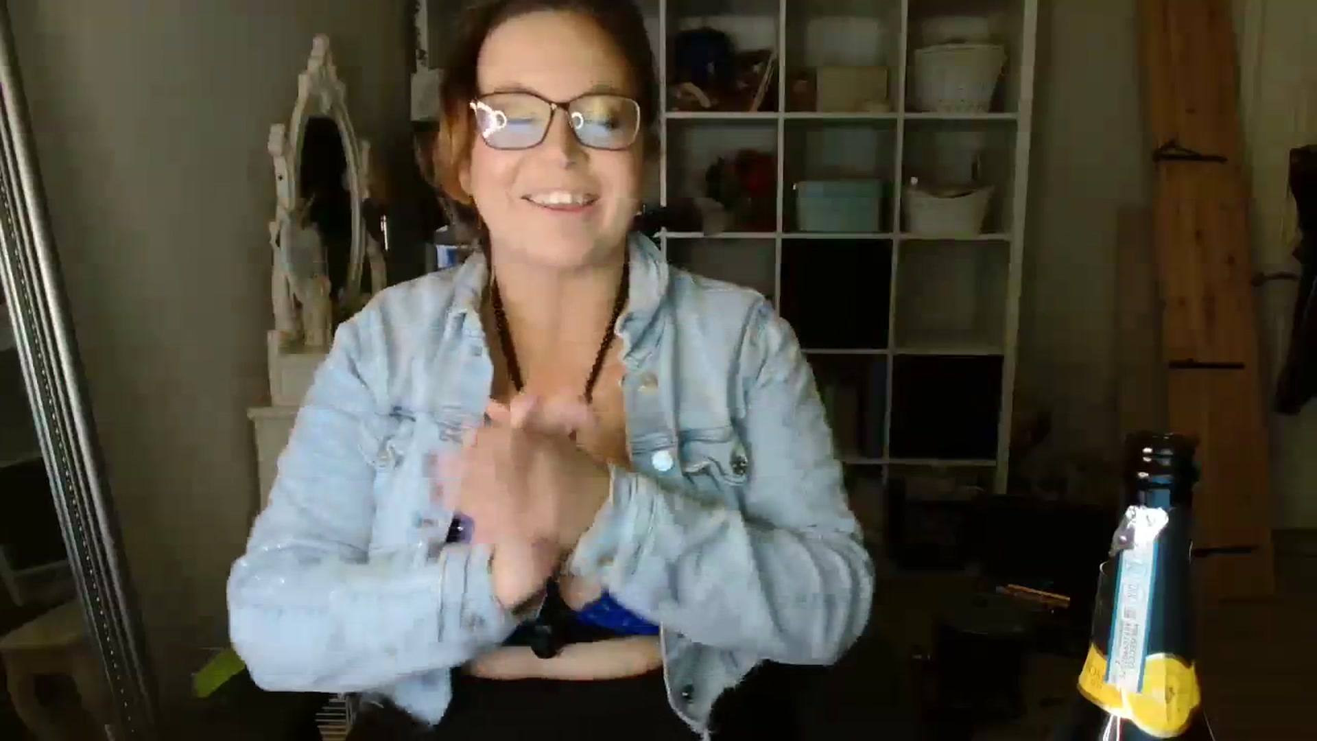 Gallery image thumbnail from CassieBrookes's myfreecams stream on, 11/03/2023, 20:03 image 8 of 20