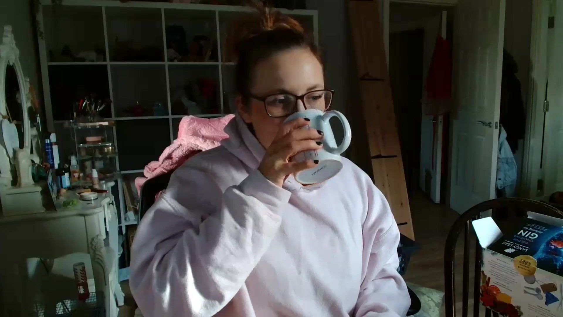 Gallery image thumbnail from CassieBrookes's myfreecams stream on, 11/08/2023, 14:00 image 11 of 20