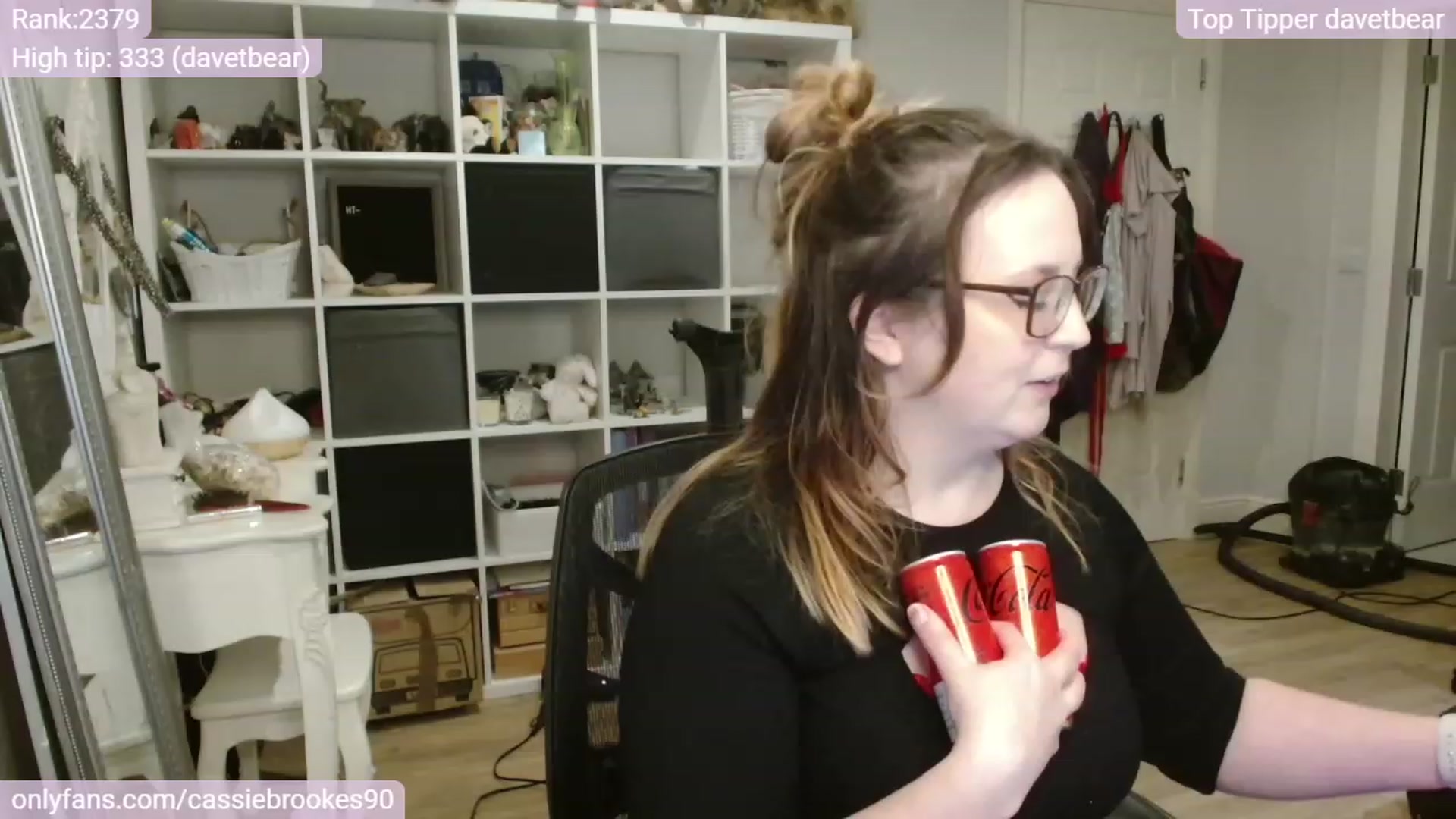 Gallery image thumbnail from CassieBrookes's myfreecams stream on, 01/19/2024, 18:36 image 2 of 20