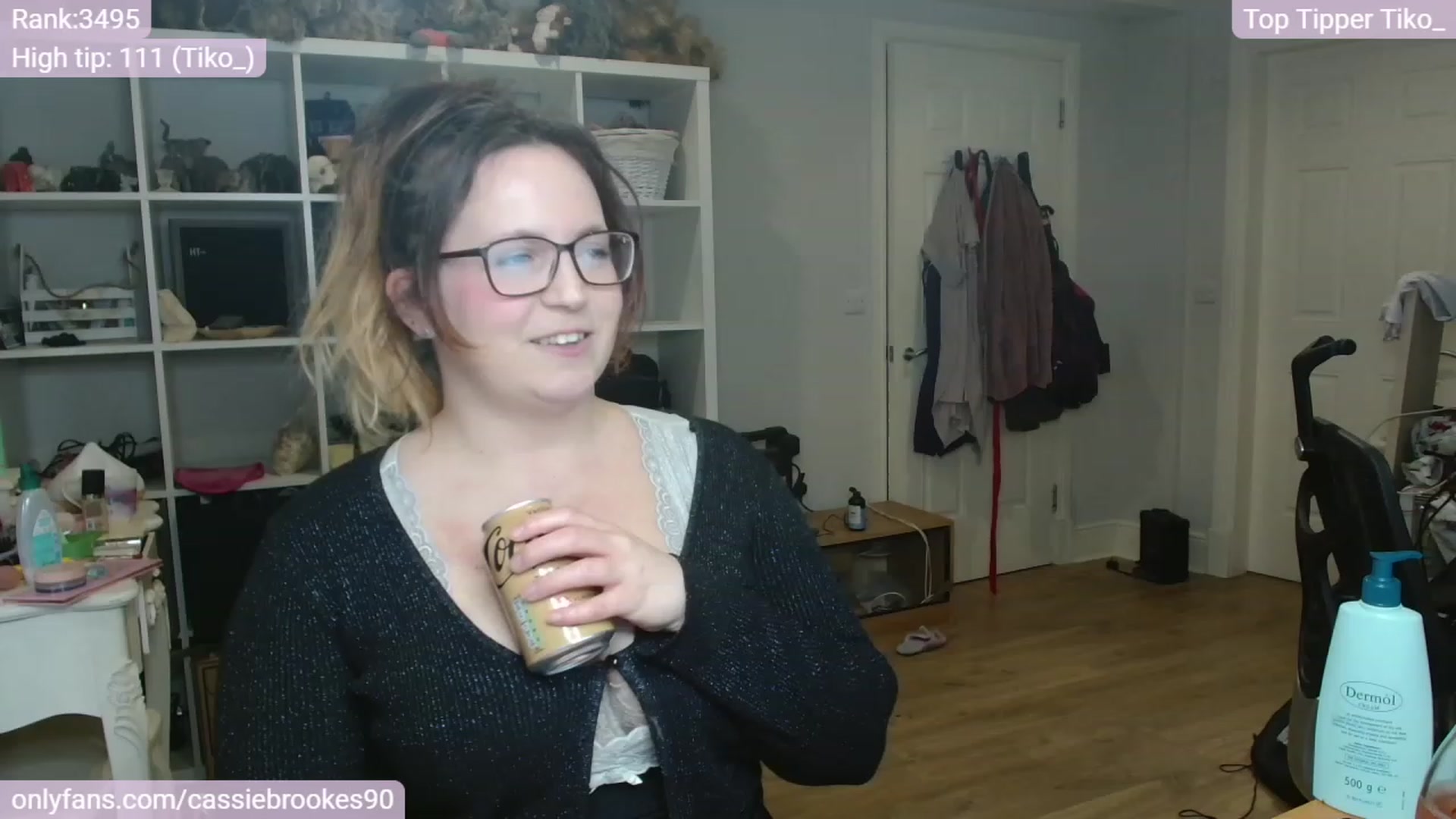 Gallery image thumbnail from CassieBrookes's myfreecams stream on, 02/21/2024, 18:02 image 3 of 20