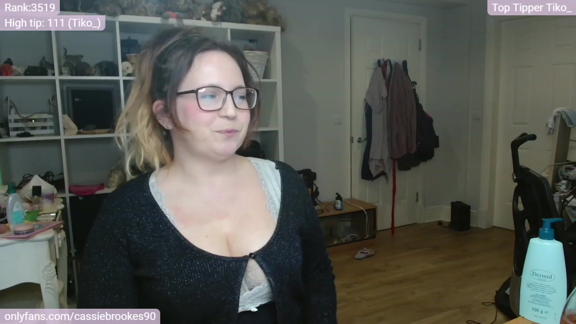 Gallery image thumbnail from CassieBrookes's myfreecams stream on, 02/21/2024, 18:02 image 1 of 20