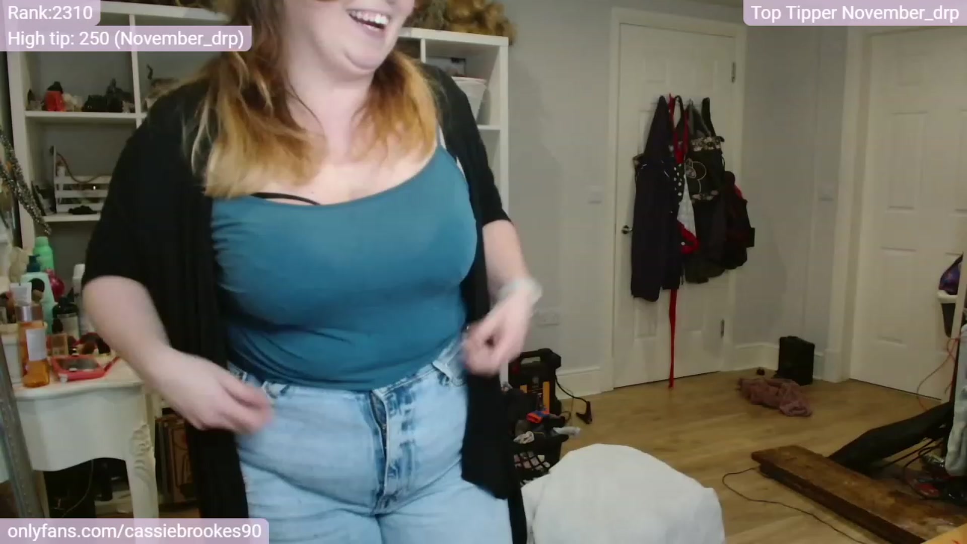 Gallery image thumbnail from CassieBrookes's myfreecams stream on, 03/02/2024, 18:11 image 16 of 20