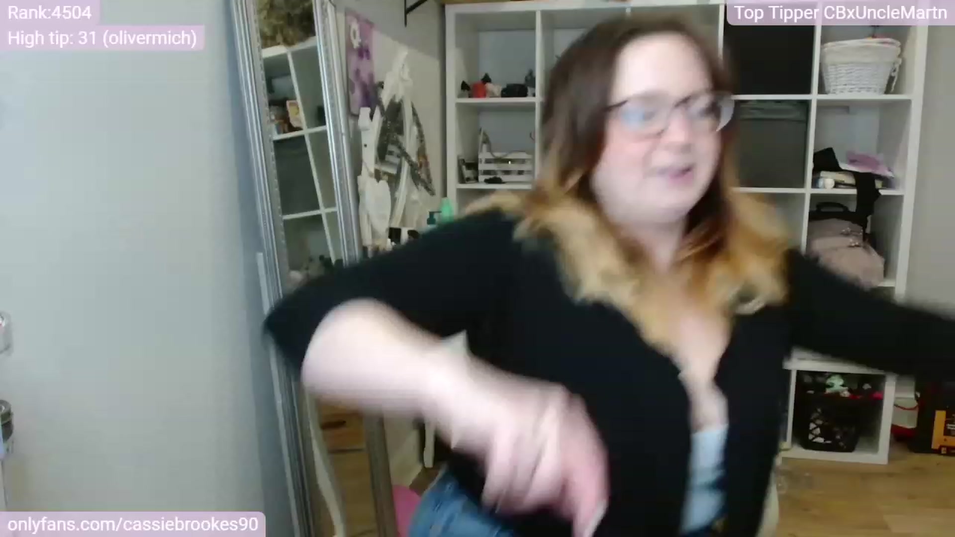 Gallery image thumbnail from CassieBrookes's myfreecams stream on, 03/13/2024, 14:40 image 8 of 20