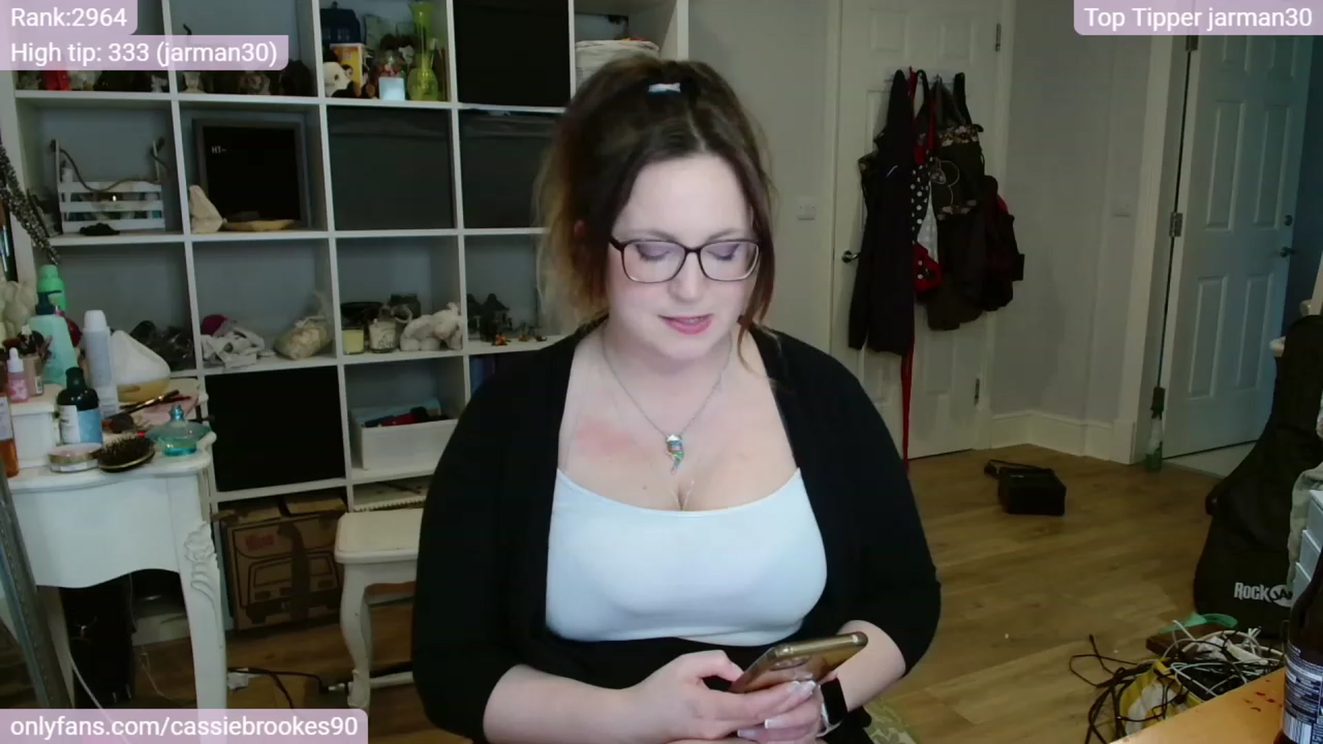 Gallery image thumbnail from CassieBrookes's myfreecams stream on, 03/14/2024, 16:39 image 13 of 20