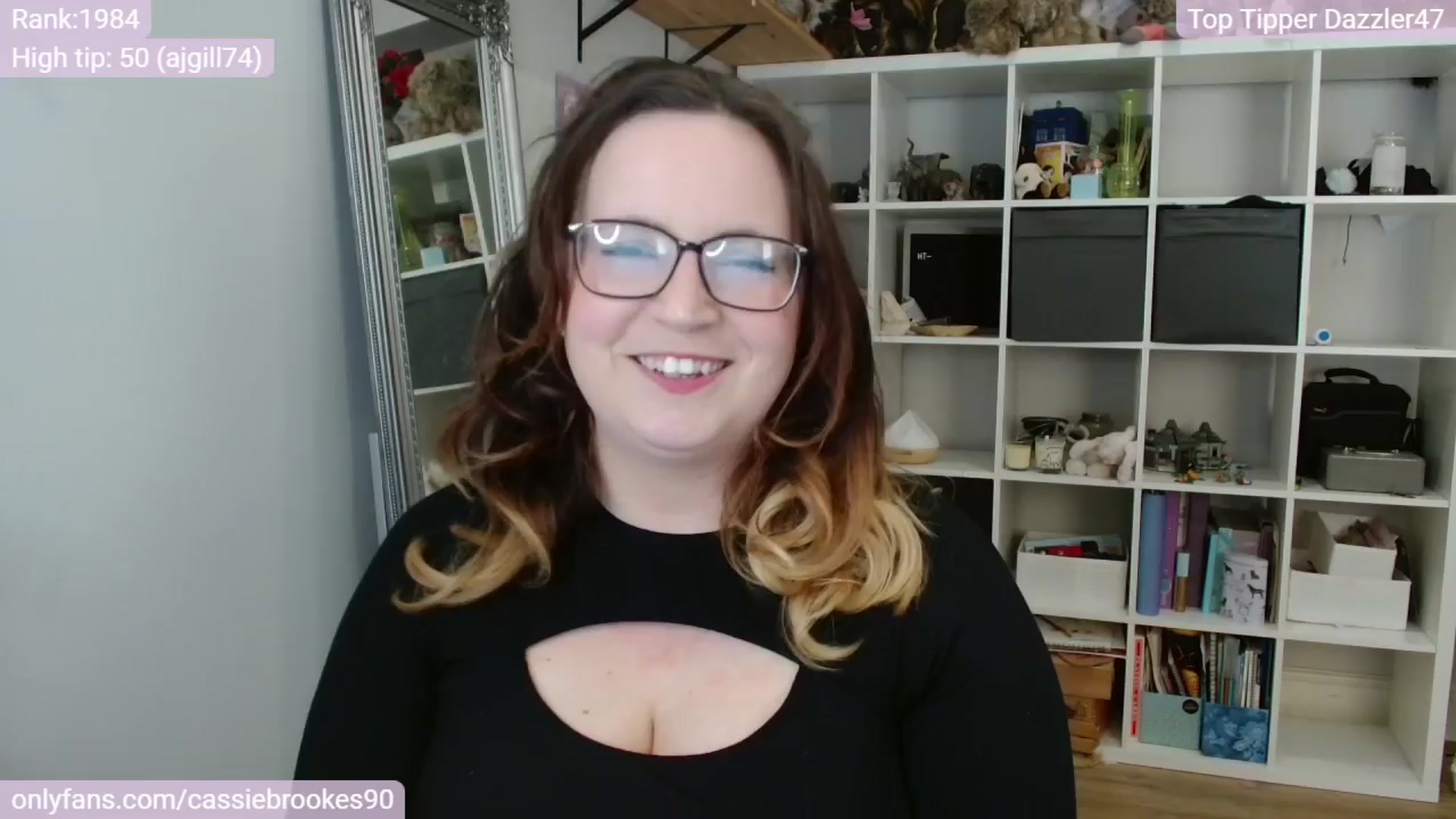 Gallery image thumbnail from CassieBrookes's myfreecams stream on, 03/23/2024, 15:59 image 13 of 20