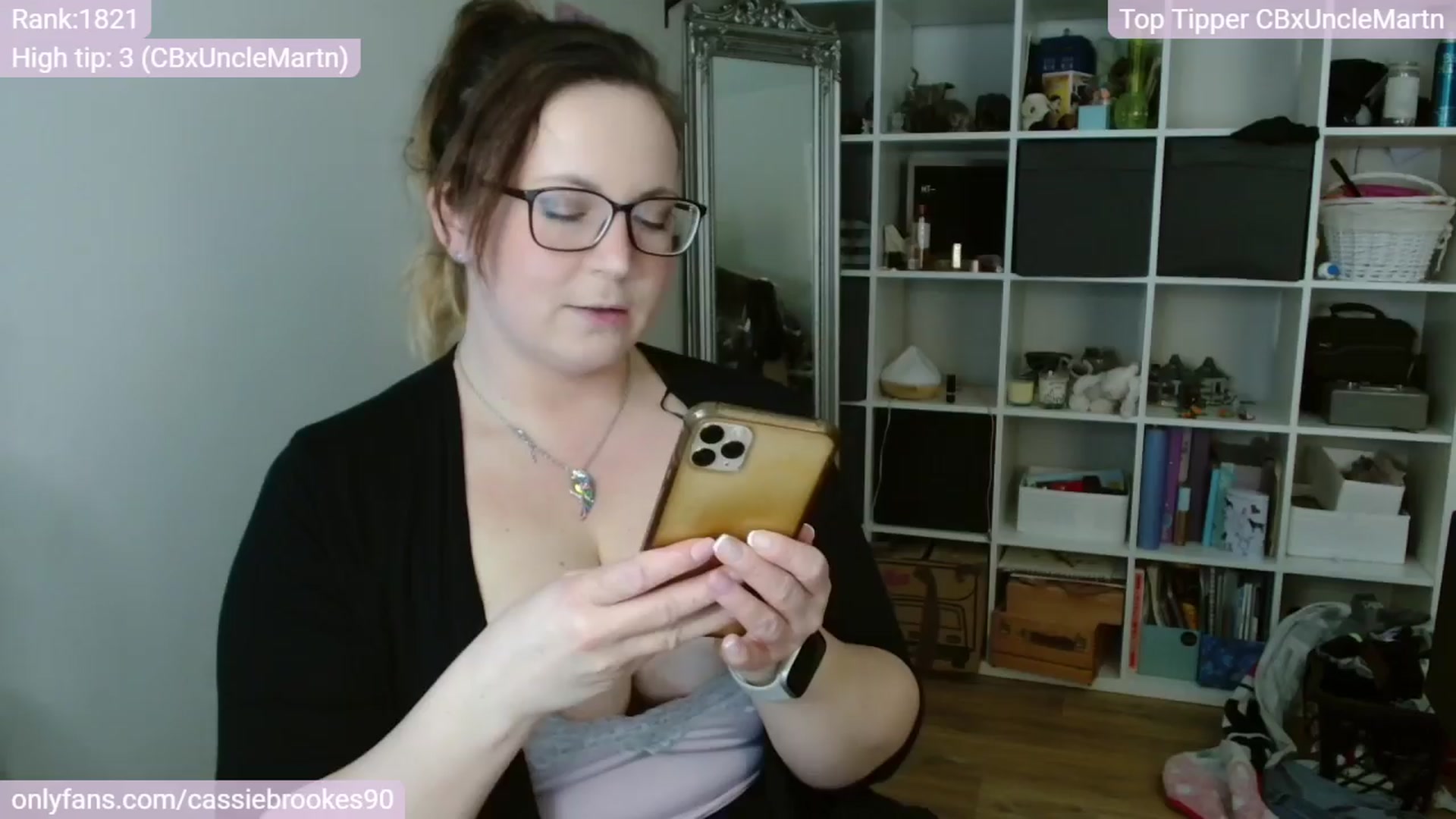 Gallery image thumbnail from CassieBrookes's myfreecams stream on, 03/29/2024, 13:41 image 4 of 20
