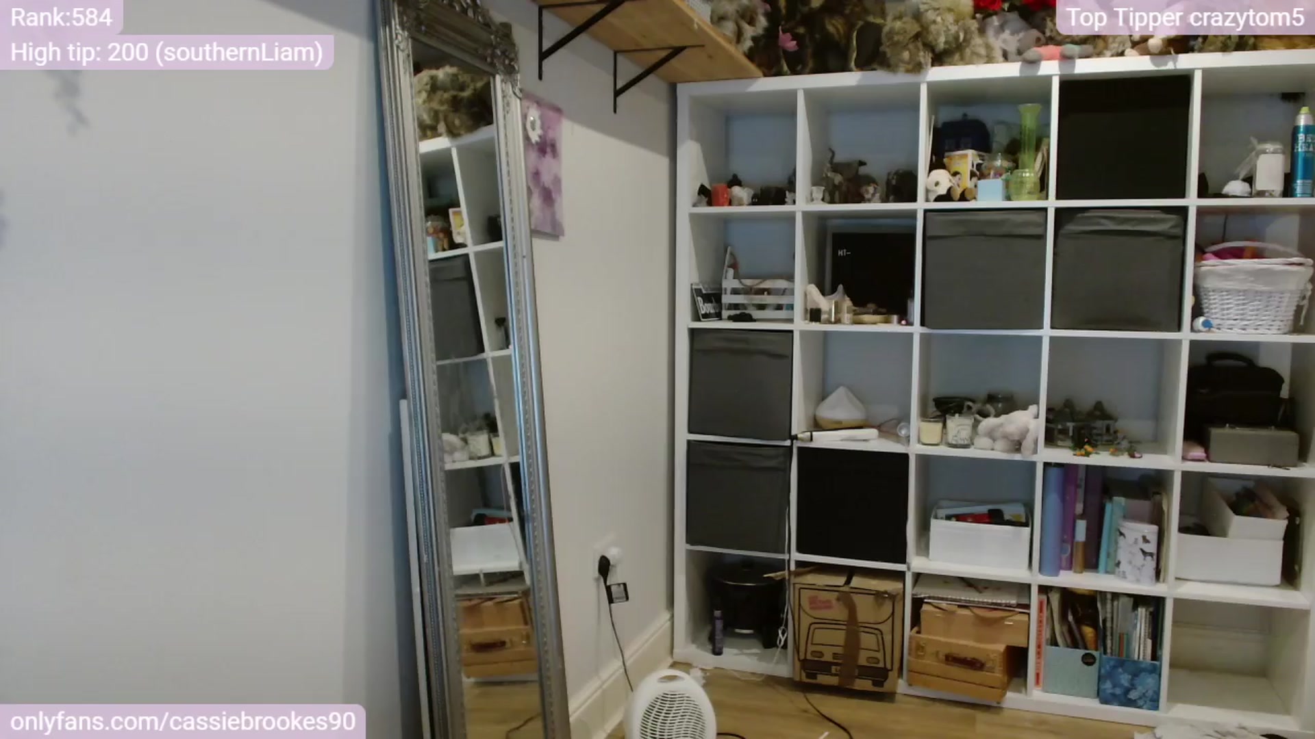 Gallery image thumbnail from CassieBrookes's myfreecams stream on, 04/01/2024, 19:41 image 8 of 20