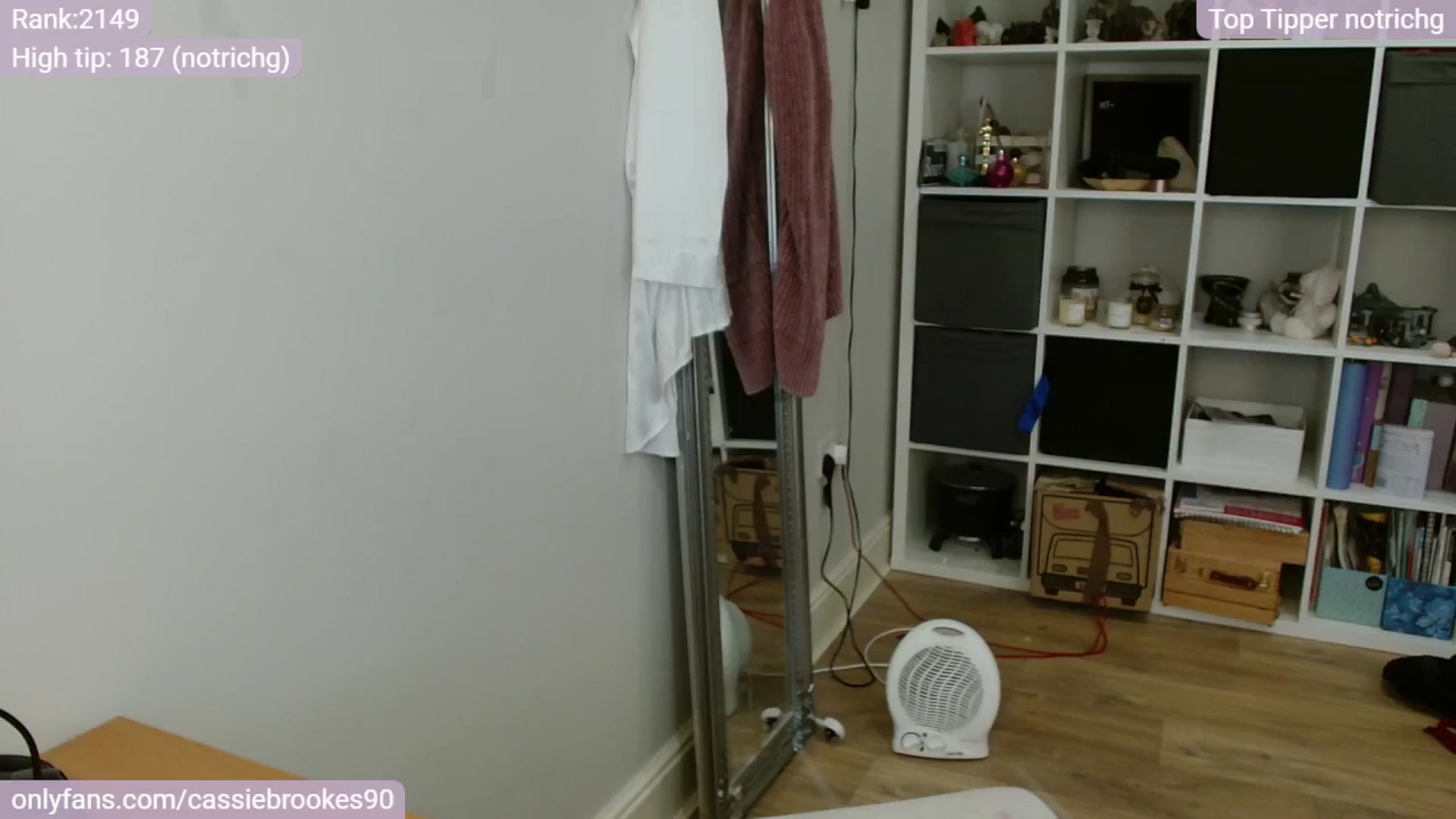 Gallery image thumbnail from CassieBrookes's myfreecams stream on, 09/13/2024, 15:24 image 17 of 20