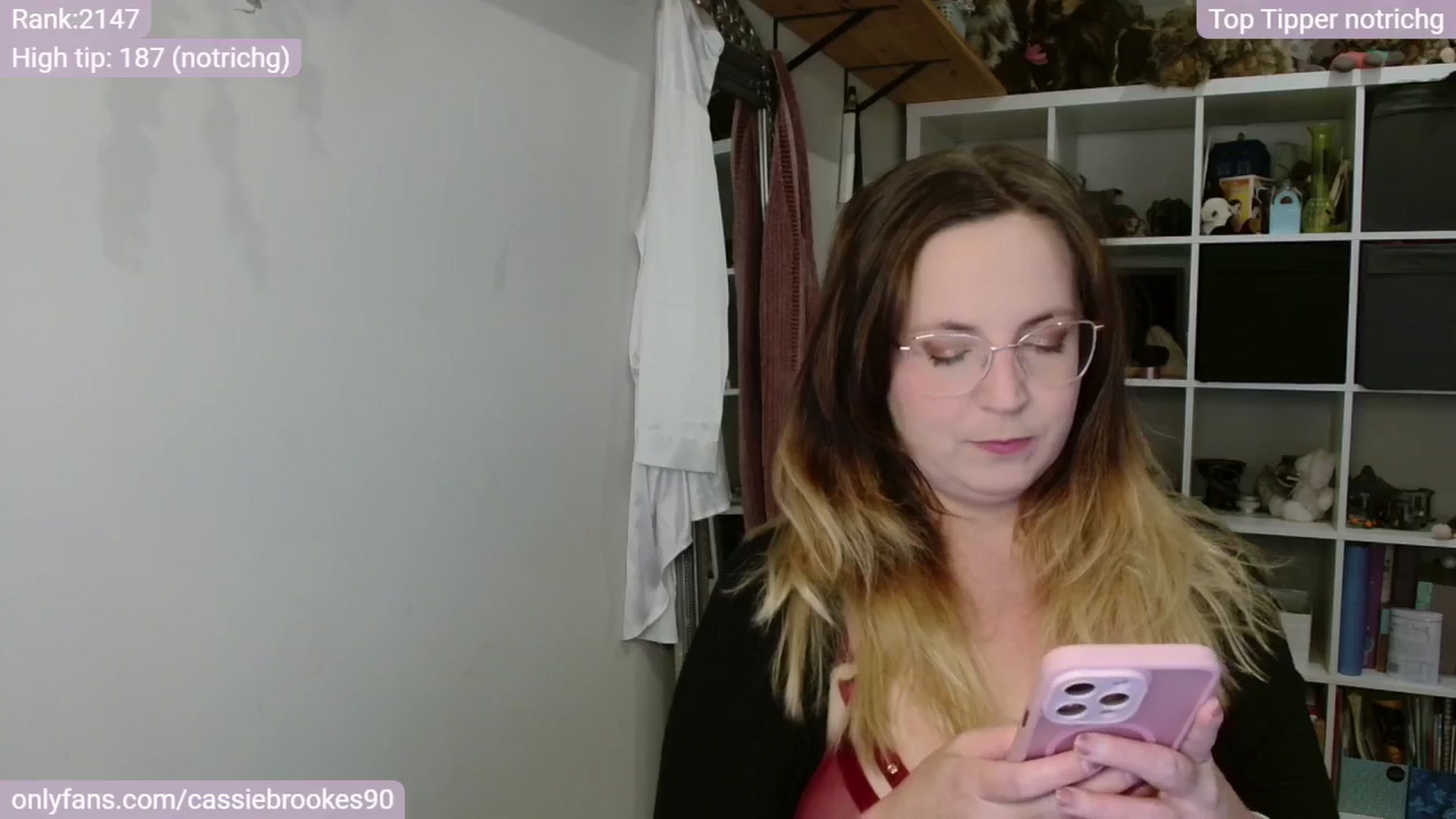 Gallery image thumbnail from CassieBrookes's myfreecams stream on, 09/13/2024, 15:24 image 8 of 20