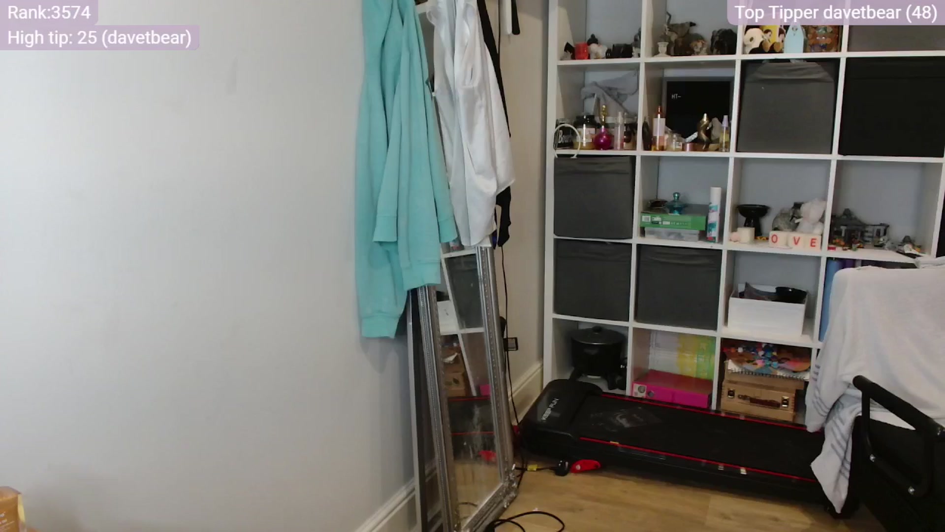 Gallery image thumbnail from CassieBrookes's myfreecams stream on, 12/31/2024, 18:11 image 1 of 20