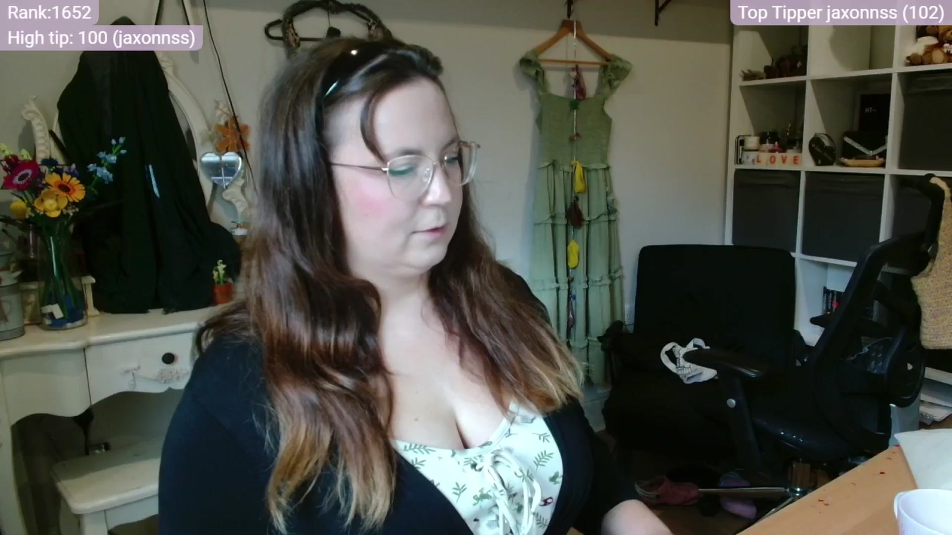 Gallery image thumbnail from CassieBrookes's myfreecams stream on, 10/07/2025, 14:27 image 10 of 20
