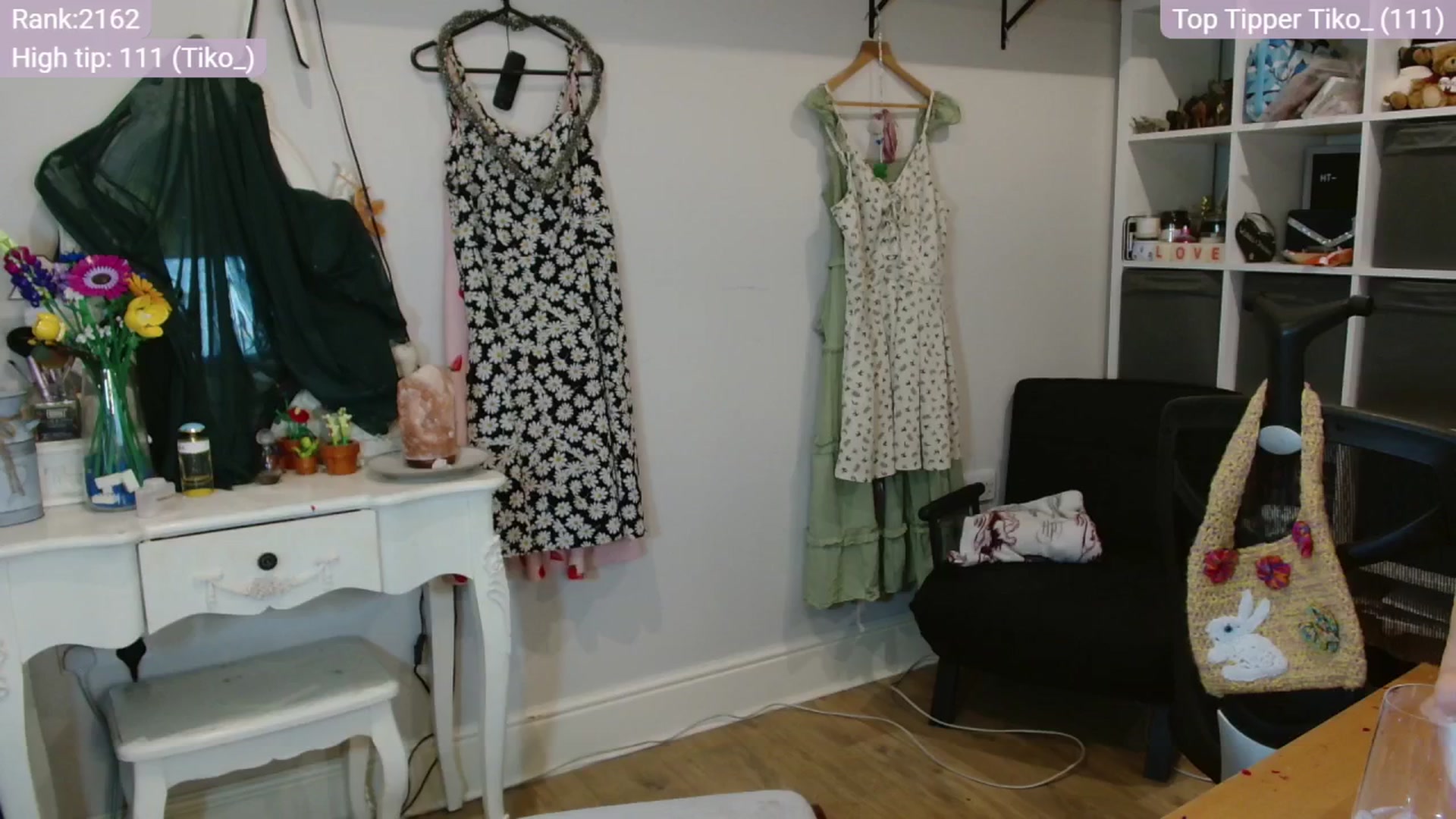 Gallery image thumbnail from CassieBrookes's myfreecams stream on, 10/14/2025, 14:49 image 17 of 20