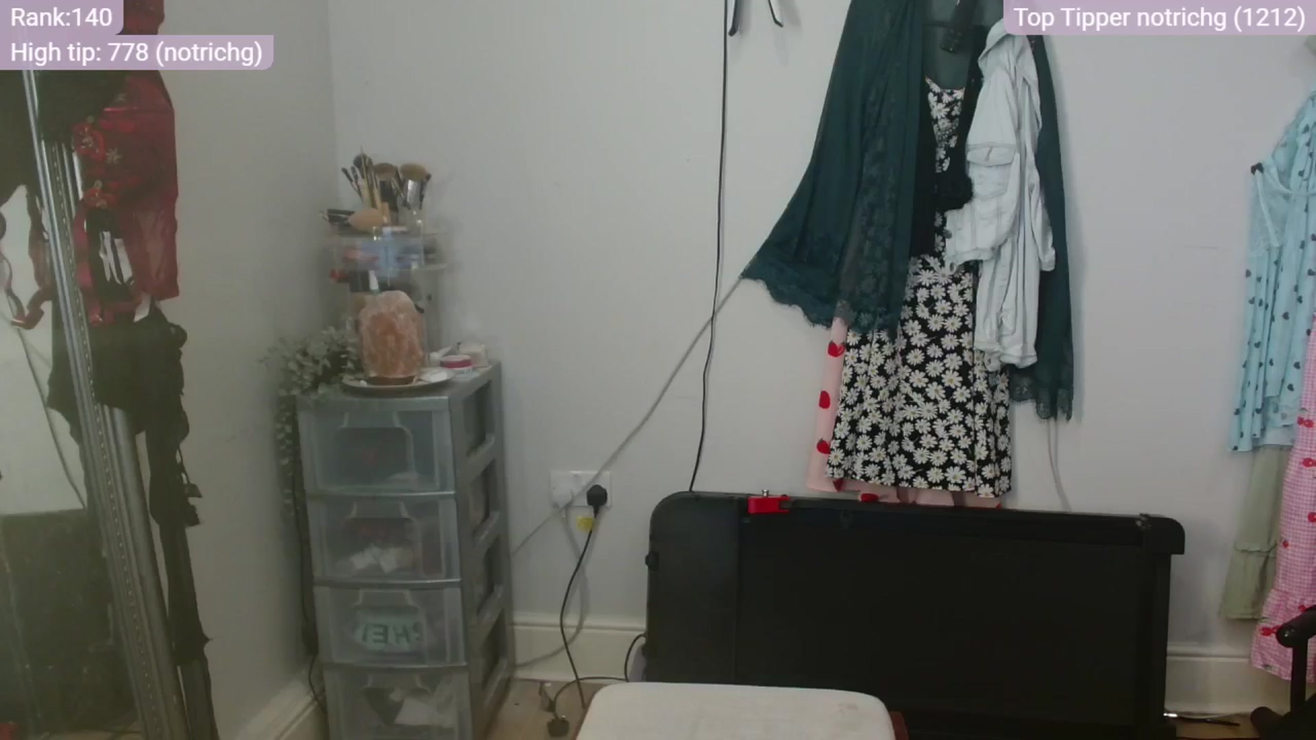 Gallery image thumbnail from CassieBrookes's myfreecams stream on, 05/01/2026, 16:41 image 13 of 20