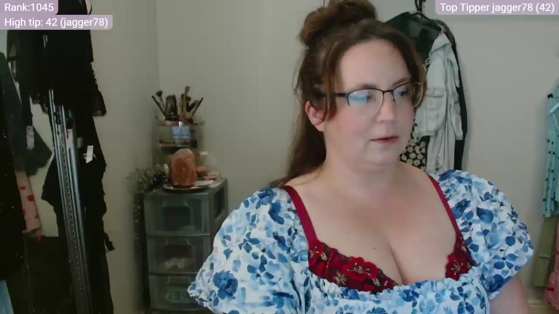 Gallery image thumbnail from CassieBrookes's myfreecams stream on, 05/05/2026, 15:04 image 6 of 20