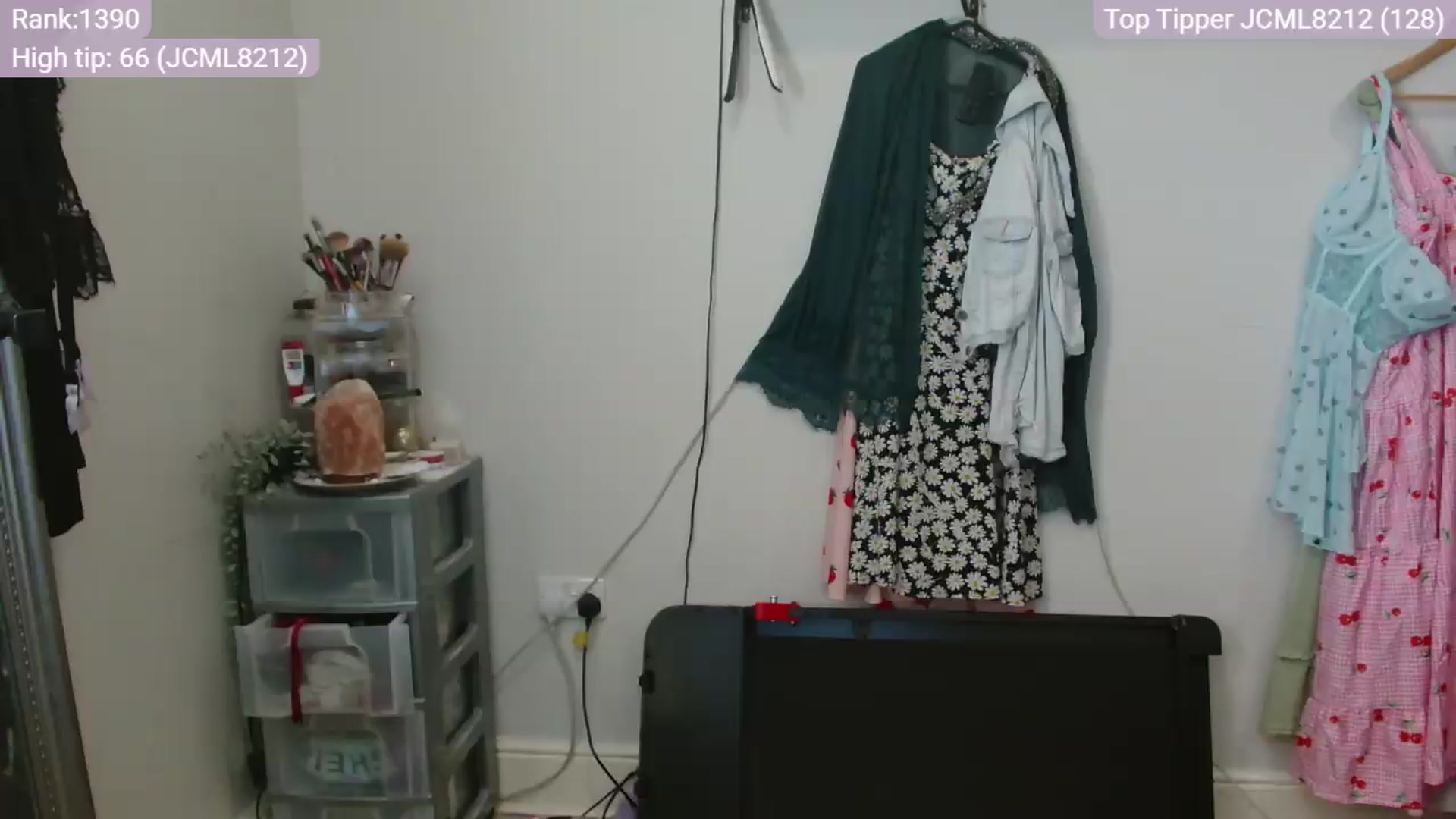 Gallery image thumbnail from CassieBrookes's myfreecams stream on, 05/08/2026, 14:36 image 19 of 20