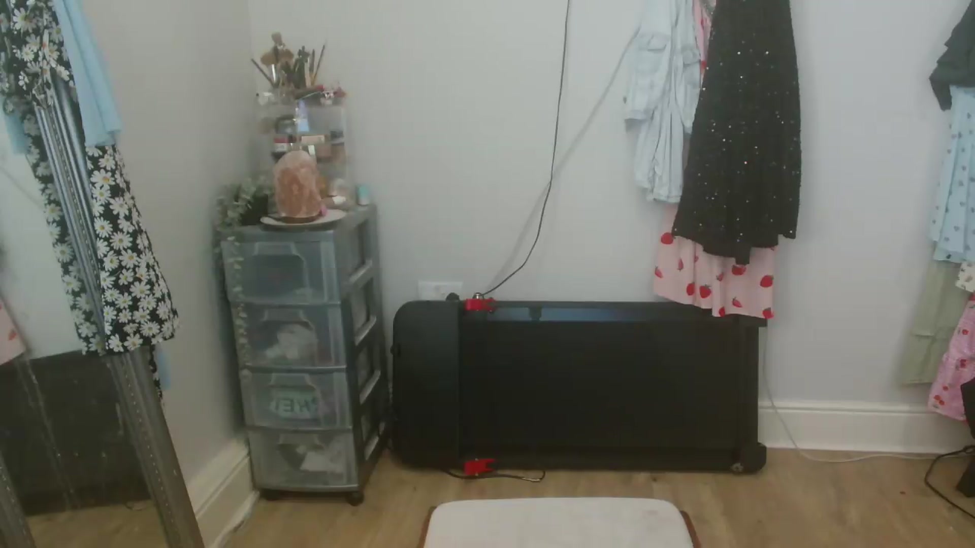 Gallery image thumbnail from CassieBrookes's myfreecams stream on, 06/04/2026, 13:39 image 7 of 20