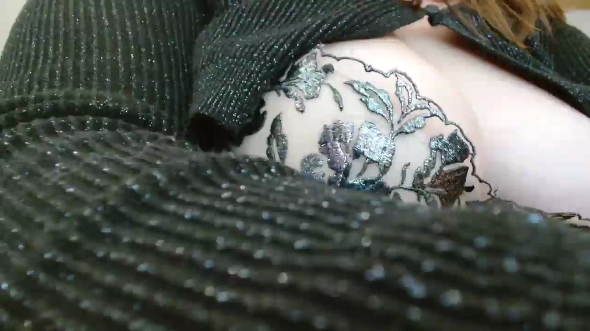 Gallery image thumbnail from CassieBrookes's myfreecams stream on, 06/16/2026, 17:17 image 2 of 20