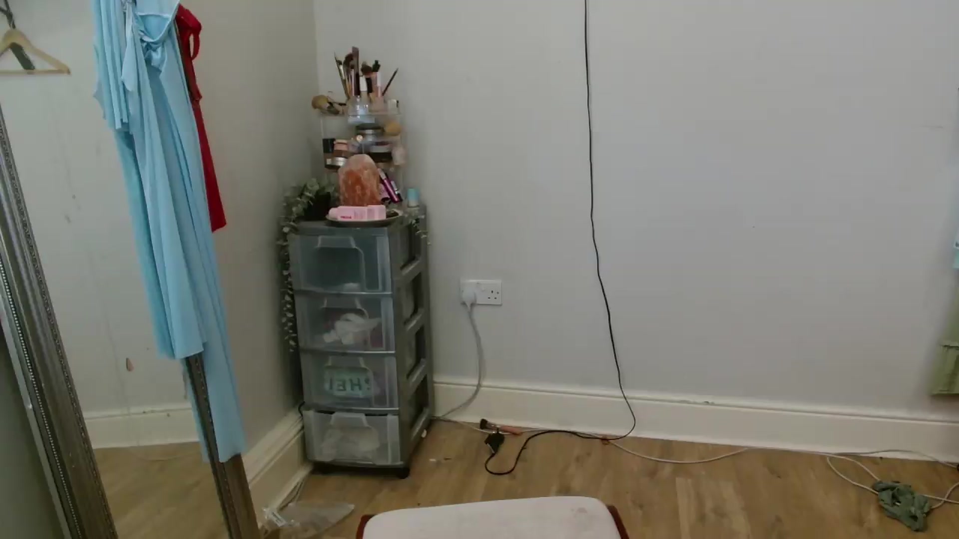 Gallery image thumbnail from CassieBrookes's myfreecams stream on, 06/26/2026, 18:48 image 9 of 20