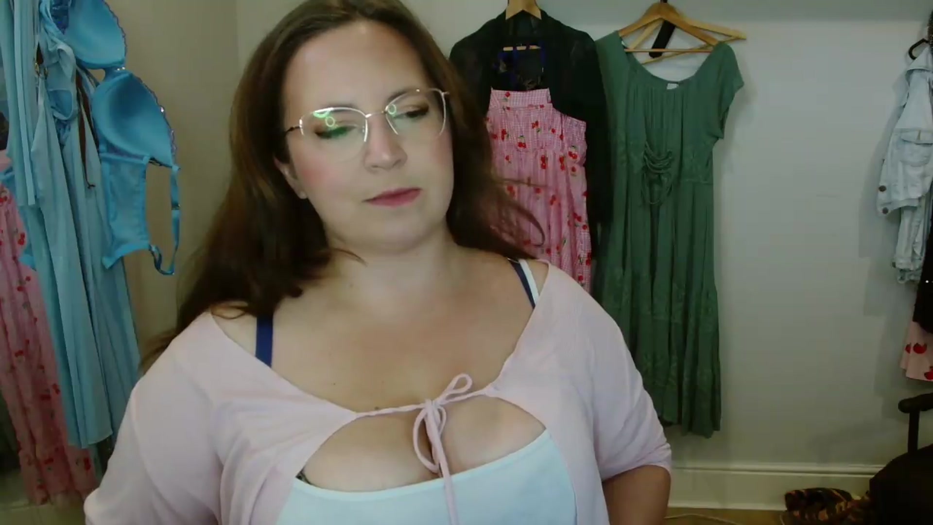 Gallery image thumbnail from CassieBrookes's myfreecams stream on, 07/01/2026, 12:51 image 19 of 20