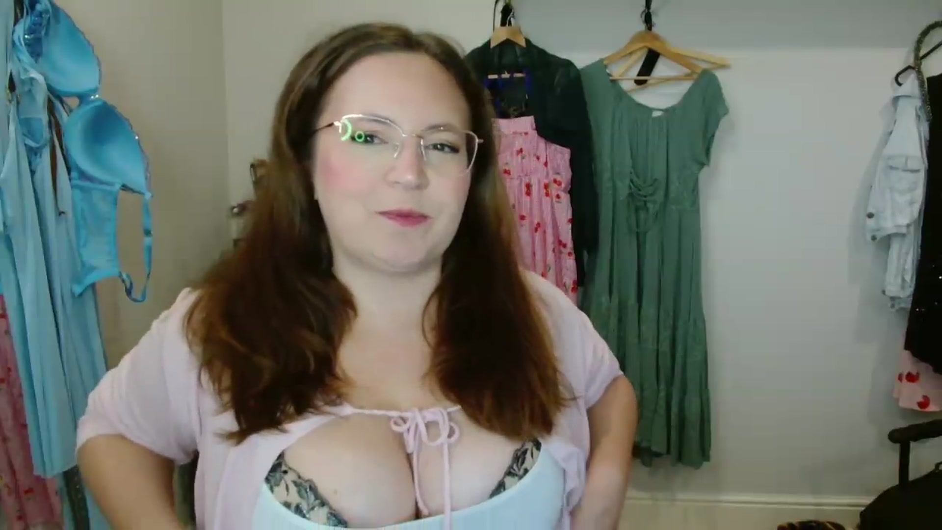Gallery image thumbnail from CassieBrookes's myfreecams stream on, 07/01/2026, 12:51 image 13 of 20