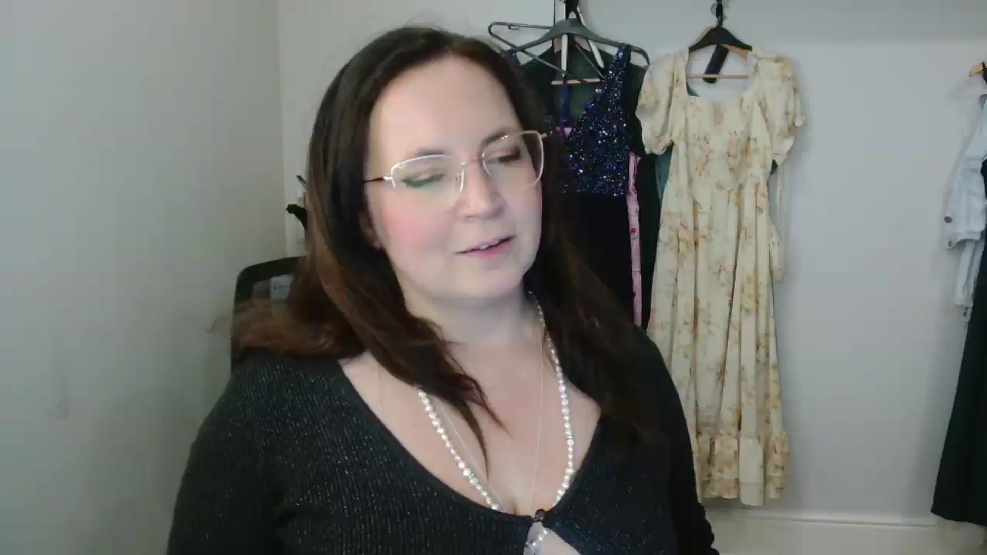 Gallery image thumbnail from CassieBrookes's myfreecams stream on, 08/30/2026, 14:34 image 12 of 20