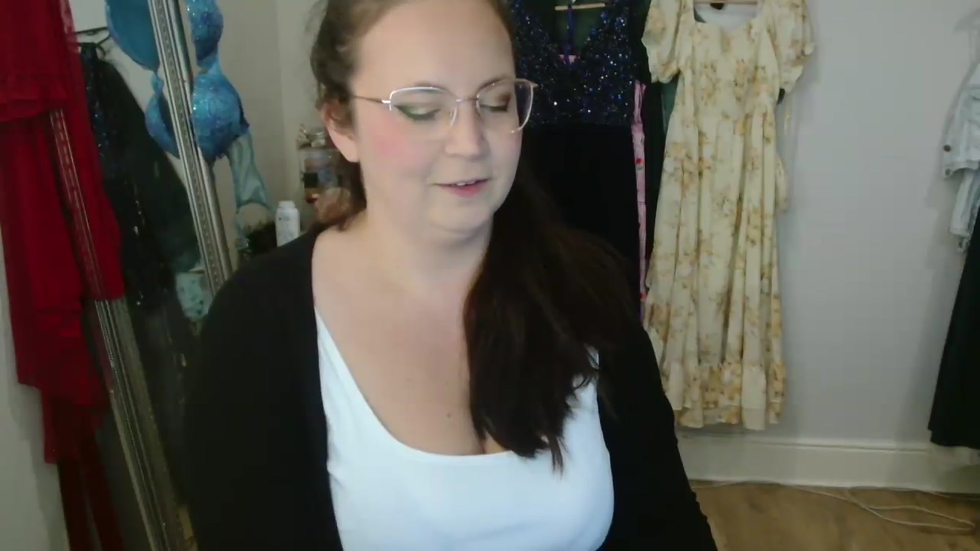 Gallery image thumbnail from CassieBrookes's myfreecams stream on, 09/07/2026, 11:52 image 16 of 20