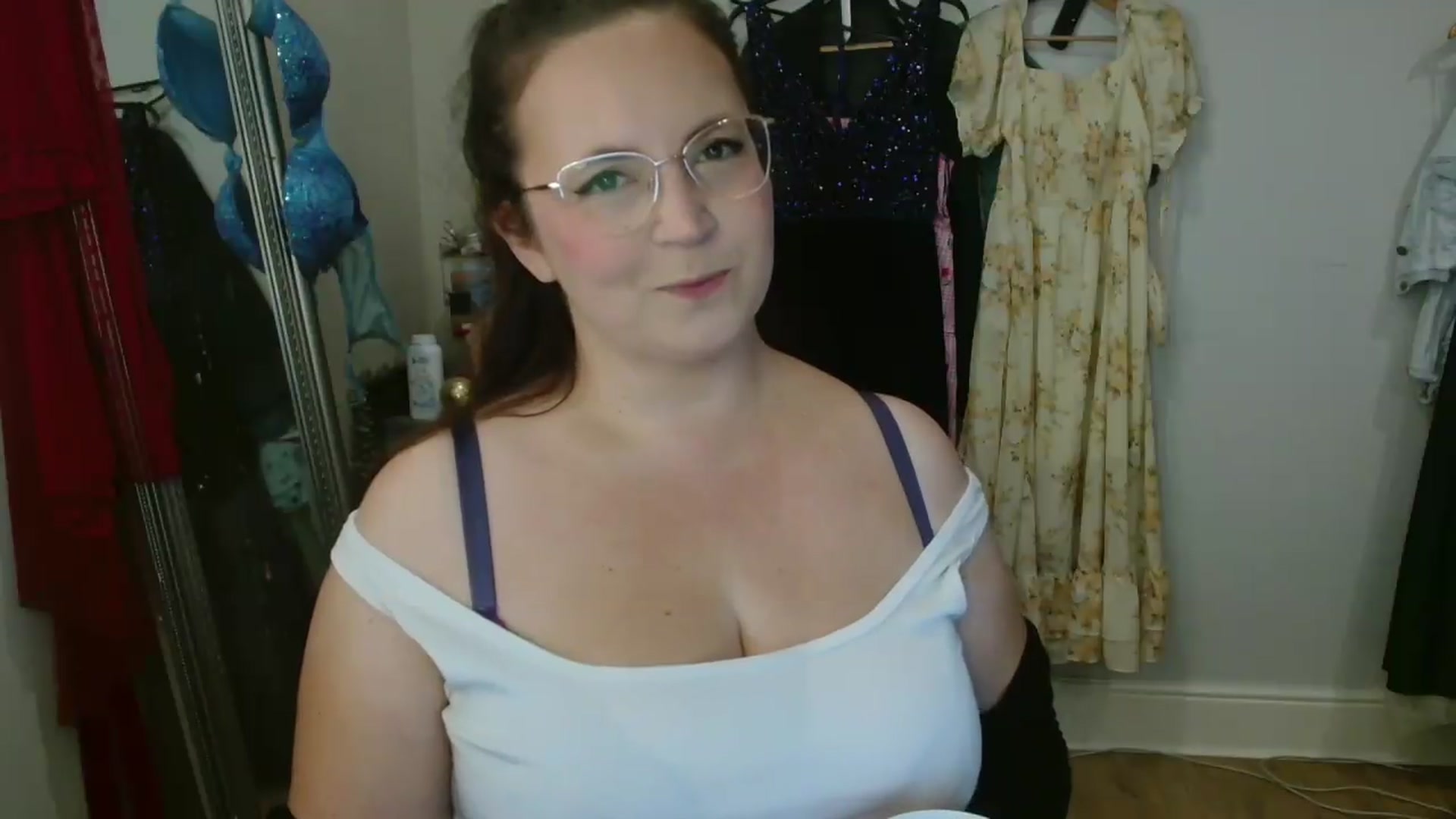 Gallery image thumbnail from CassieBrookes's myfreecams stream on, 09/07/2026, 11:52 image 7 of 20