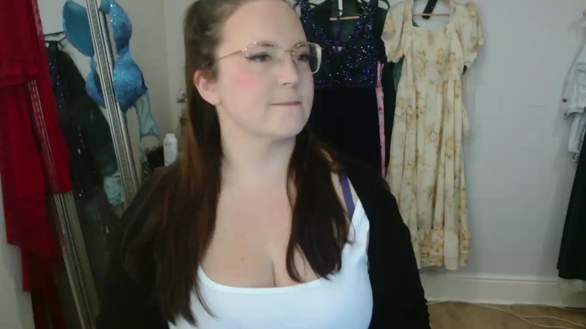 Gallery image thumbnail from CassieBrookes's myfreecams stream on, 09/07/2026, 11:52 image 1 of 20