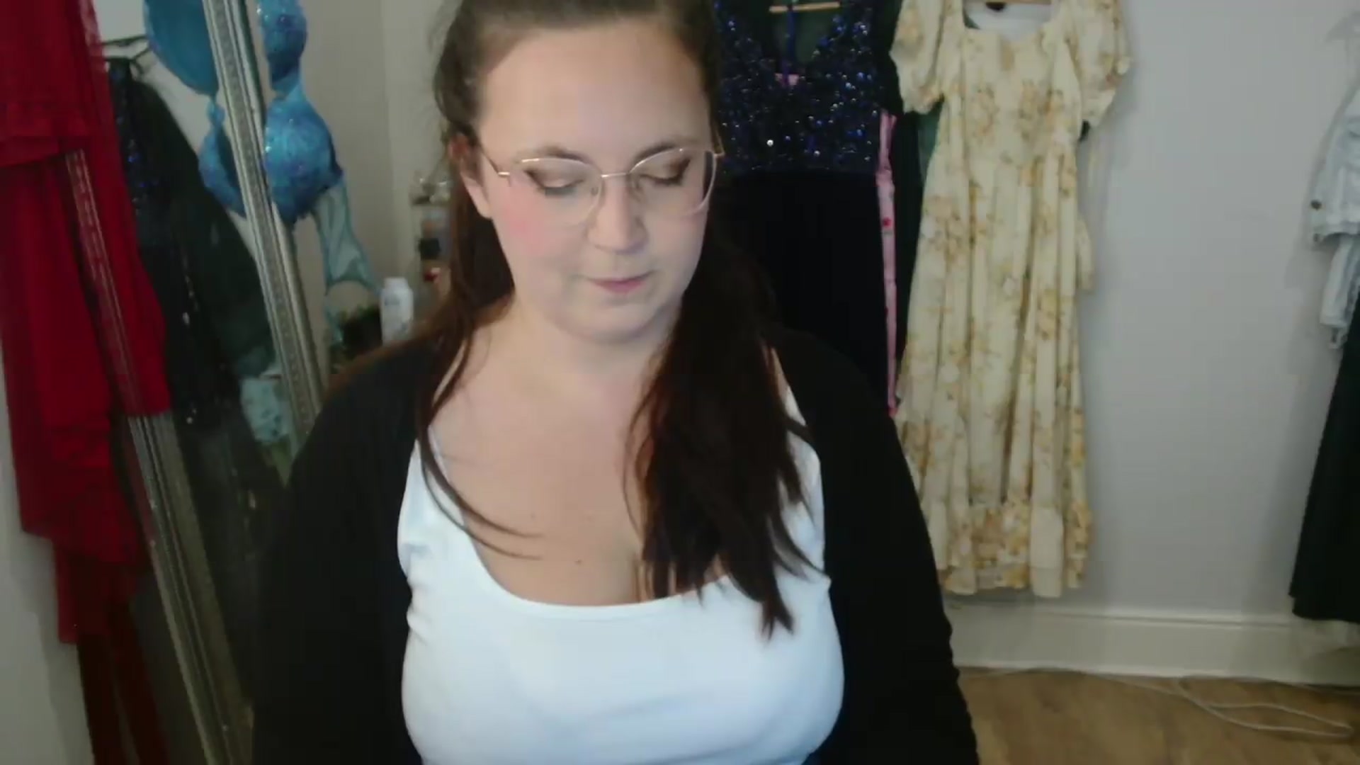 Gallery image thumbnail from CassieBrookes's myfreecams stream on, 09/07/2026, 11:52 image 19 of 20