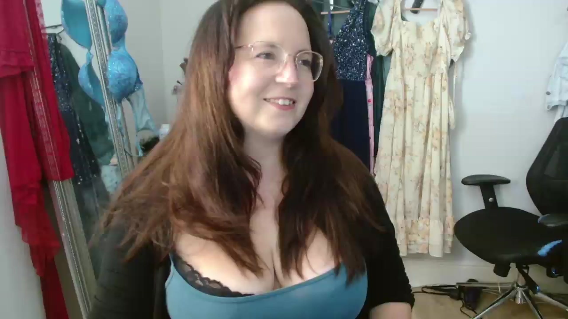Gallery image thumbnail from CassieBrookes's myfreecams stream on, 09/08/2026, 15:56 image 12 of 20
