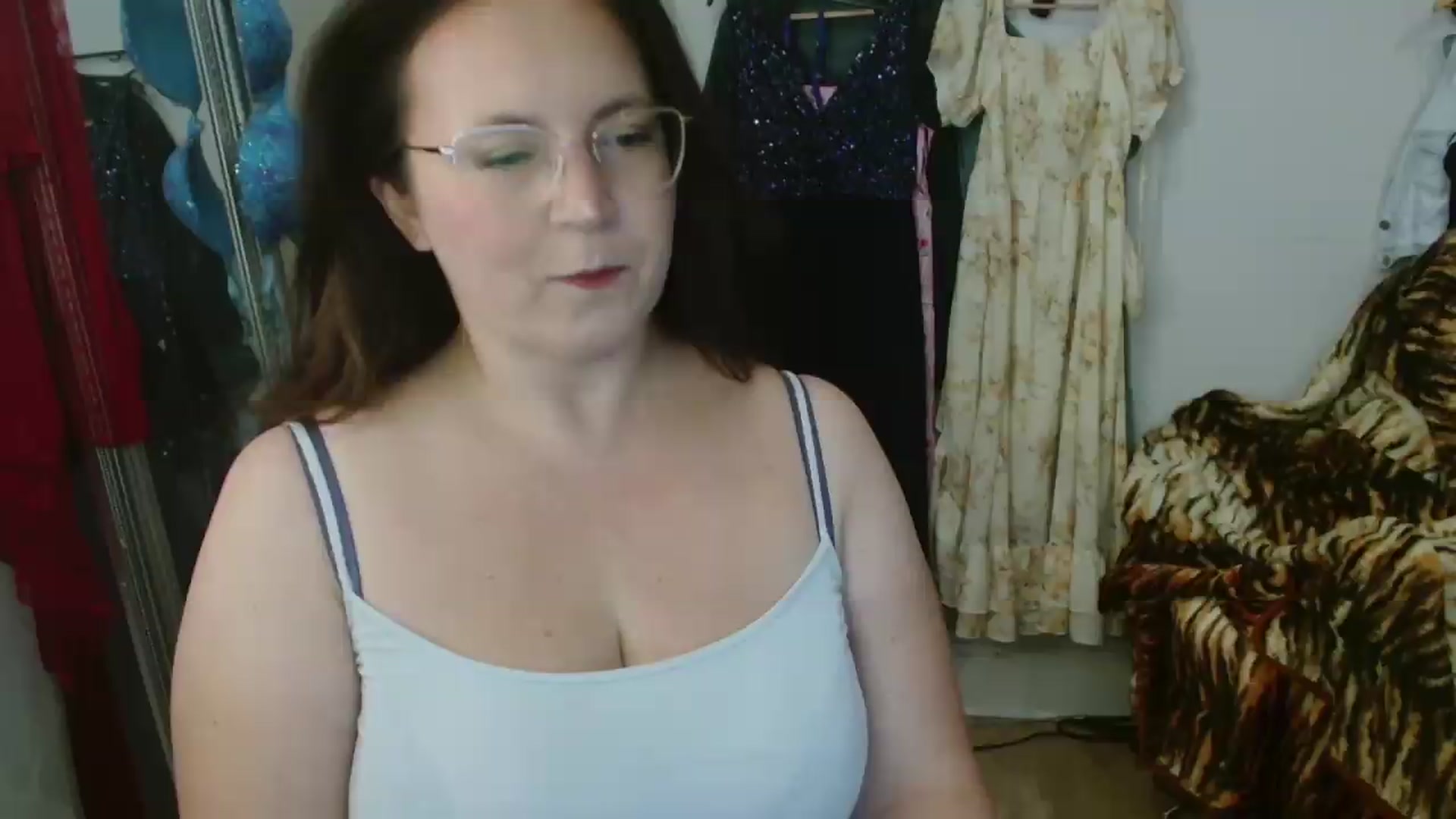 Gallery image thumbnail from CassieBrookes's myfreecams stream on, 09/09/2026, 13:00 image 16 of 20
