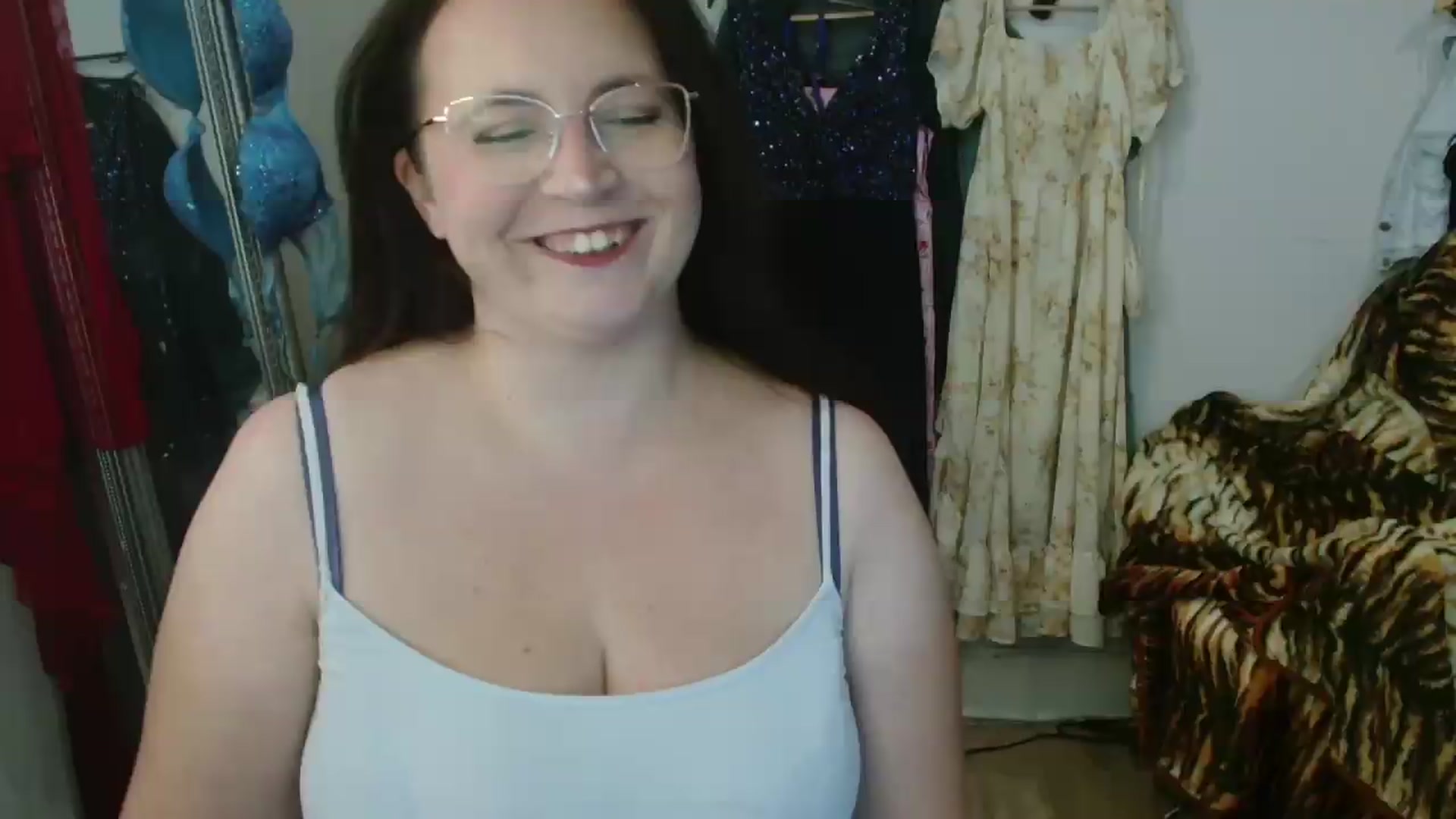 Gallery image thumbnail from CassieBrookes's myfreecams stream on, 09/09/2026, 13:00 image 9 of 20