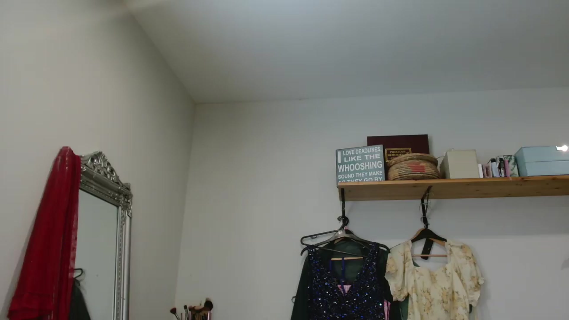Gallery image thumbnail from CassieBrookes's myfreecams stream on, 09/11/2026, 10:48 image 16 of 20
