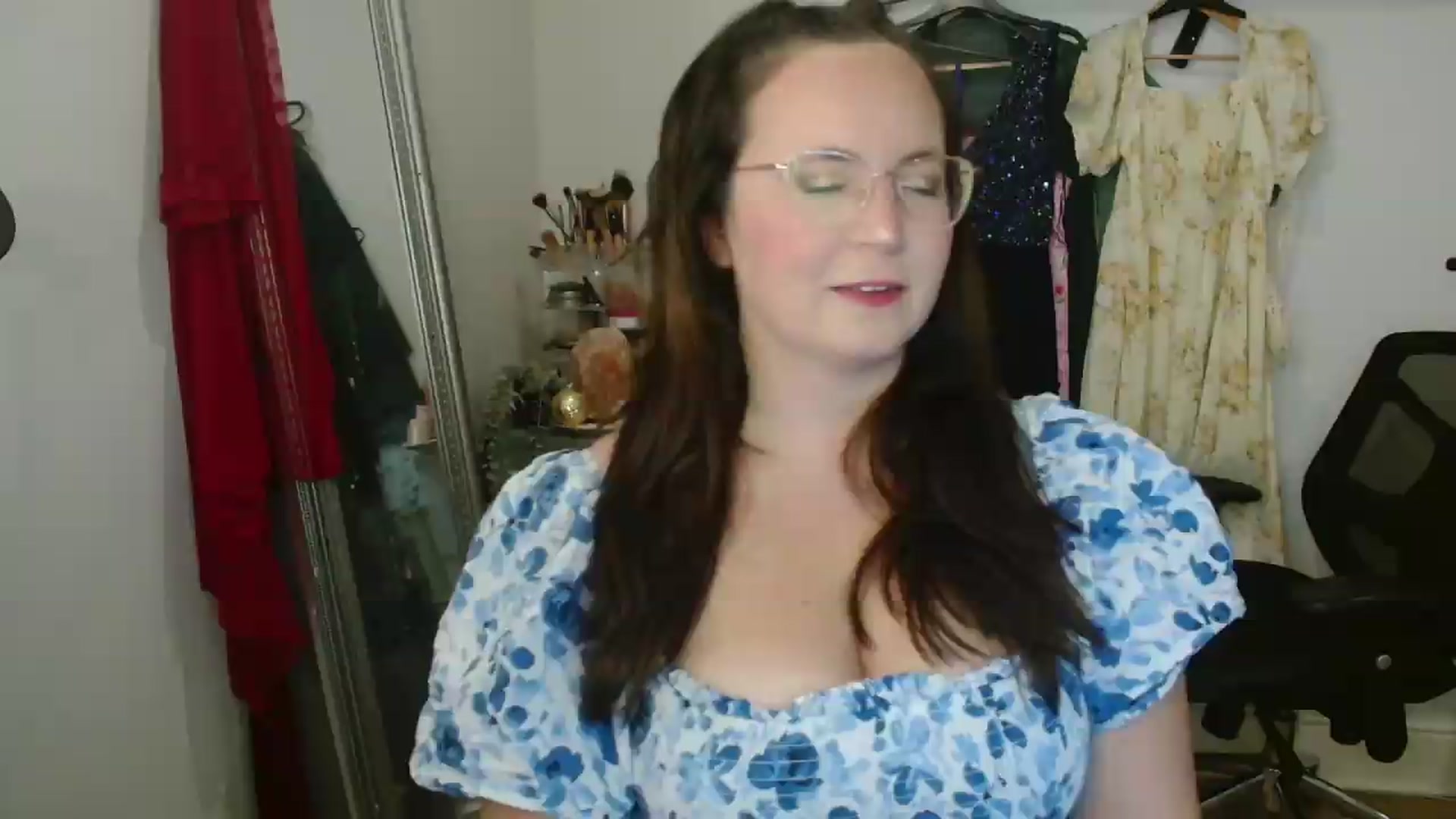 Gallery image thumbnail from CassieBrookes's myfreecams stream on, 09/11/2026, 12:02 image 9 of 20